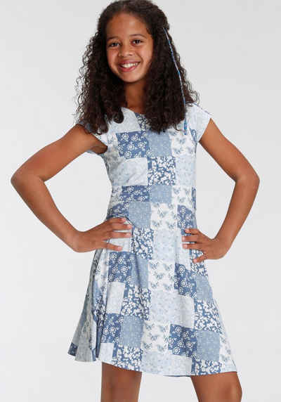 KIDSWORLD Jerseykleid Patchwork mit Blumen bedruckt