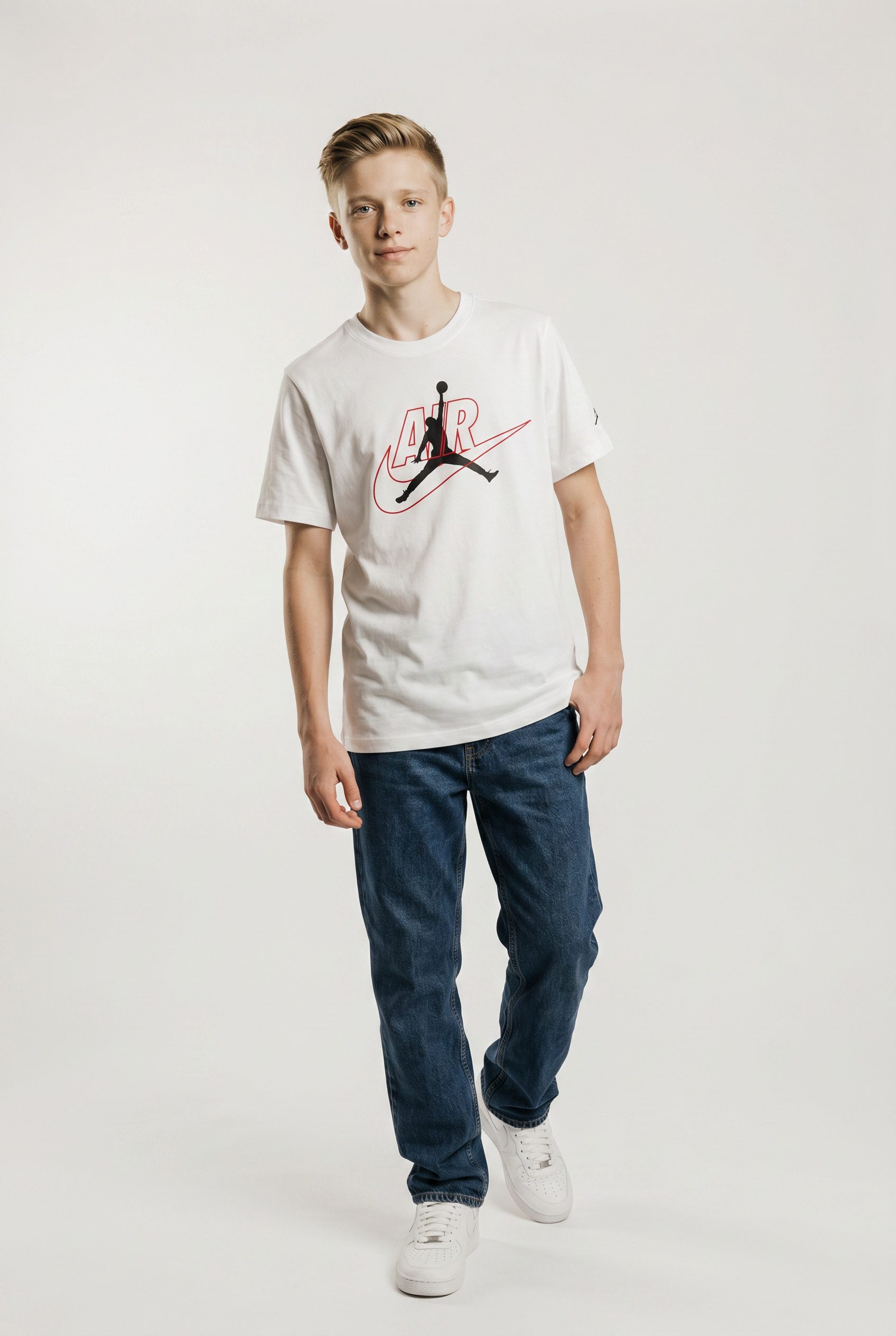 Jordan T-Shirt AIR SWOOSH JM SS TEE mit markantem Jumpman-über-Swoosh-Motiv, Kurzarmdesign