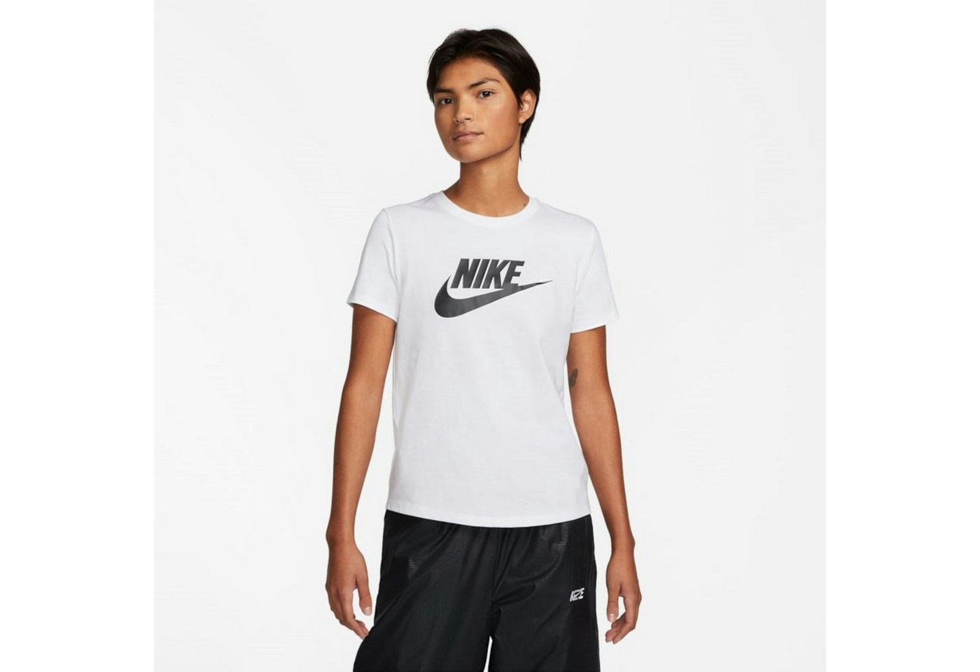 Nike Sportswear T-Shirt Nike Damen T-Shirt Sportswear Club Essentials DX7906