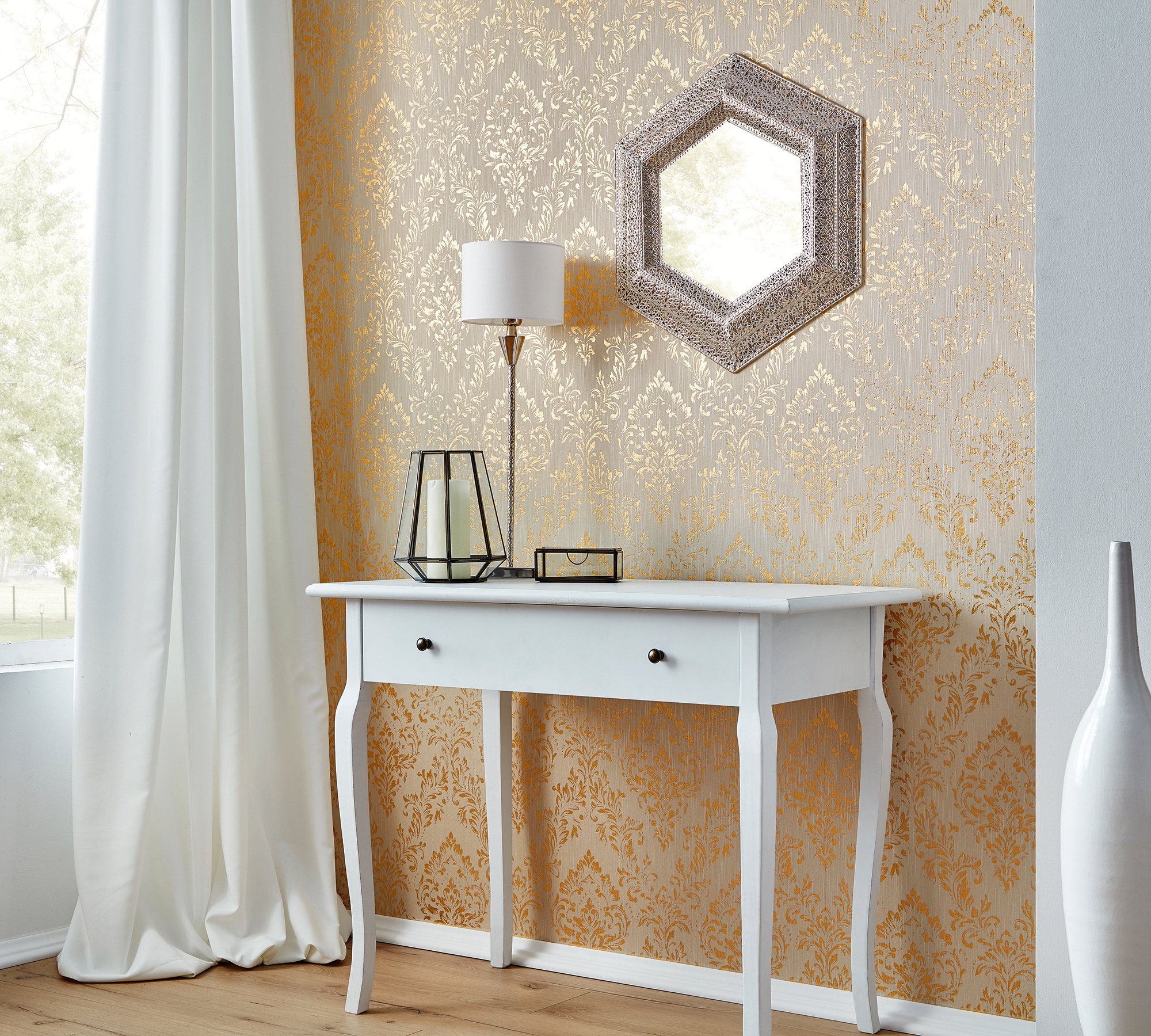 samtig, Silk, Architects Metallic Paper Barock glänzend, matt, gold/hellbeige Textiltapete Ornament Barock, Tapete