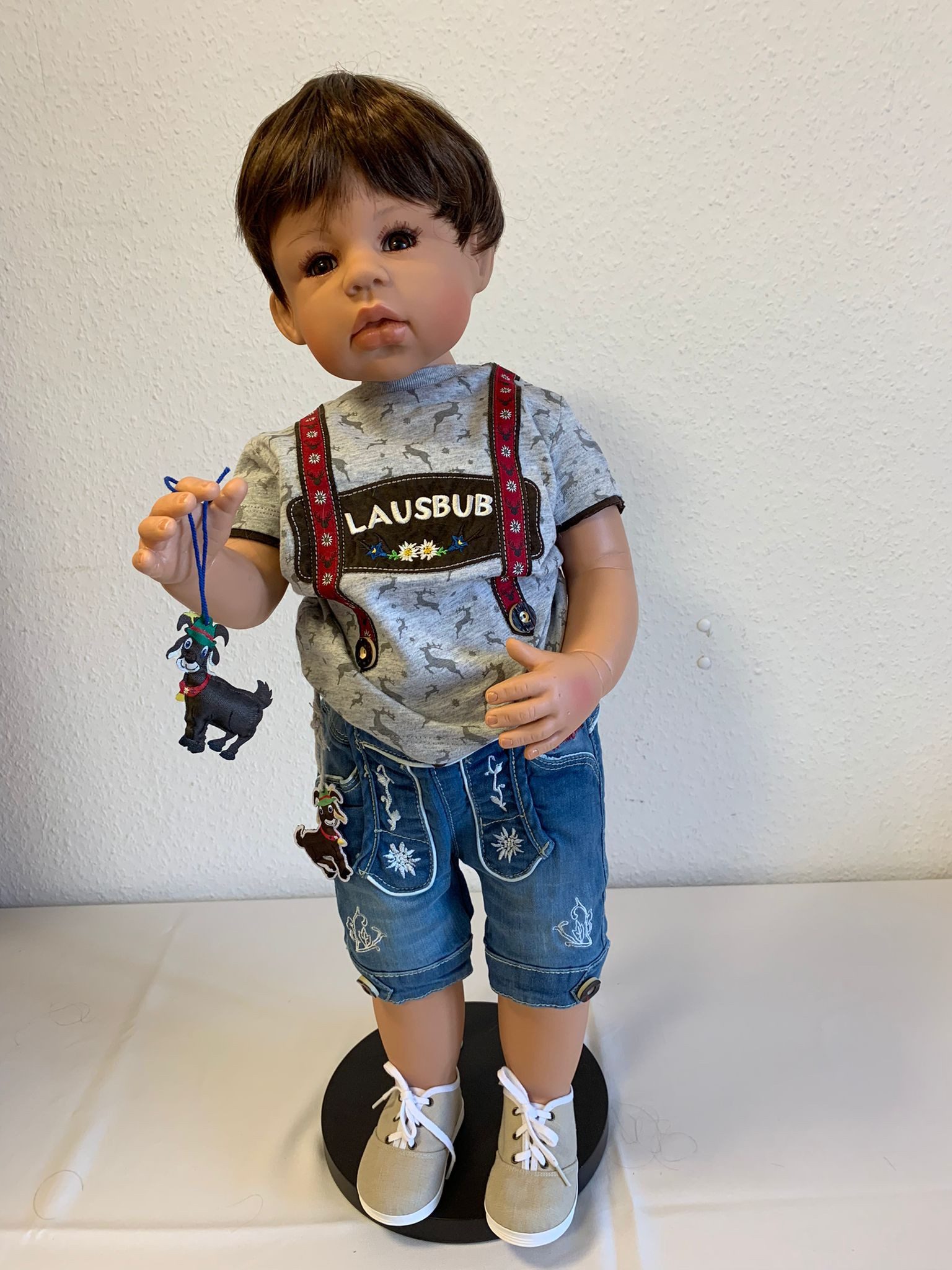 CMTPUPPENGALERIE Stehpuppe Julian braun von Monika Levenig - 79 cm - braun (1-tlg)
