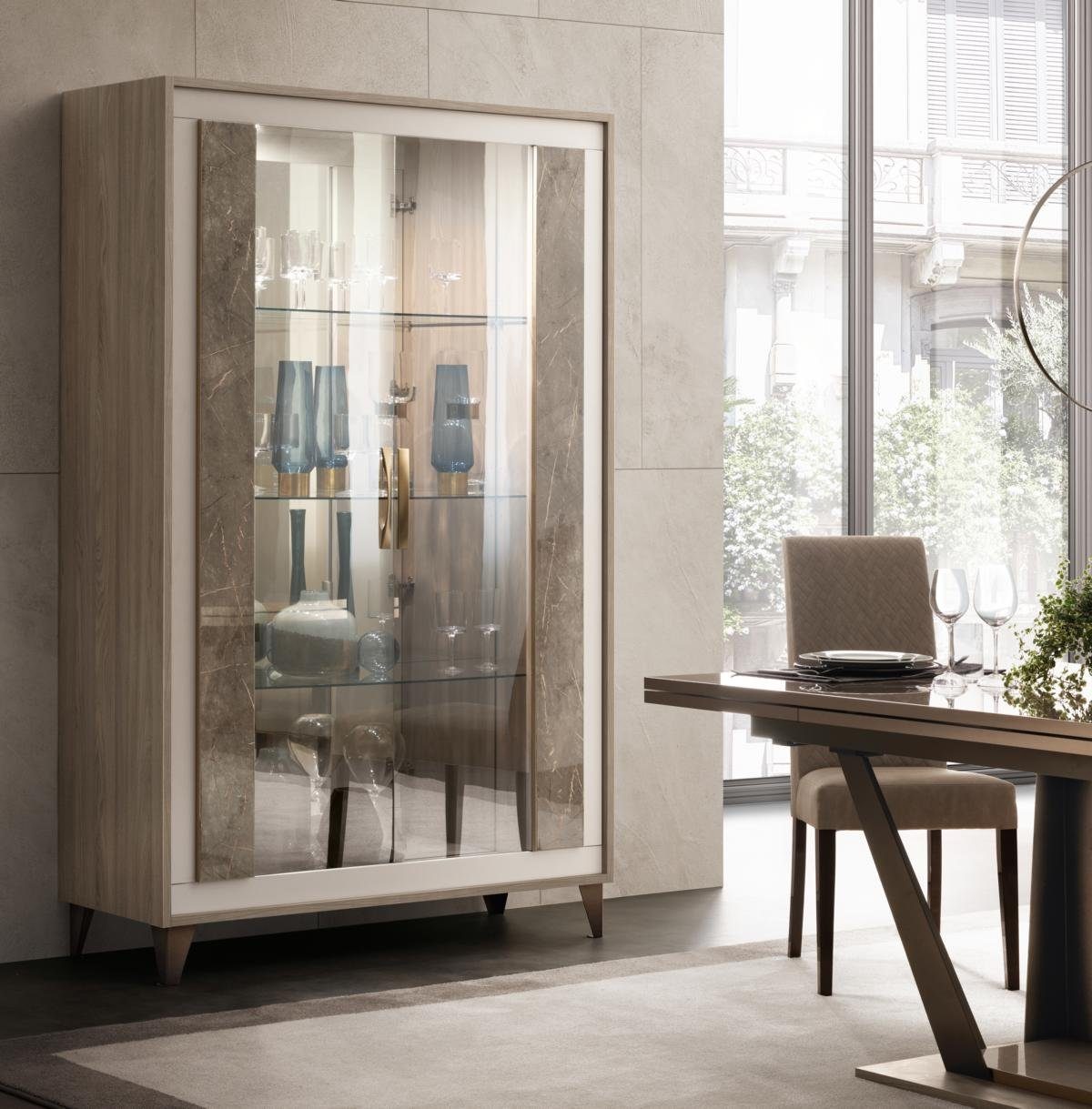 JVmoebel Vitrine Anrichte Luxus Modern Italienische Stil Vitrine Glas Schaufenster Schrank Möbel