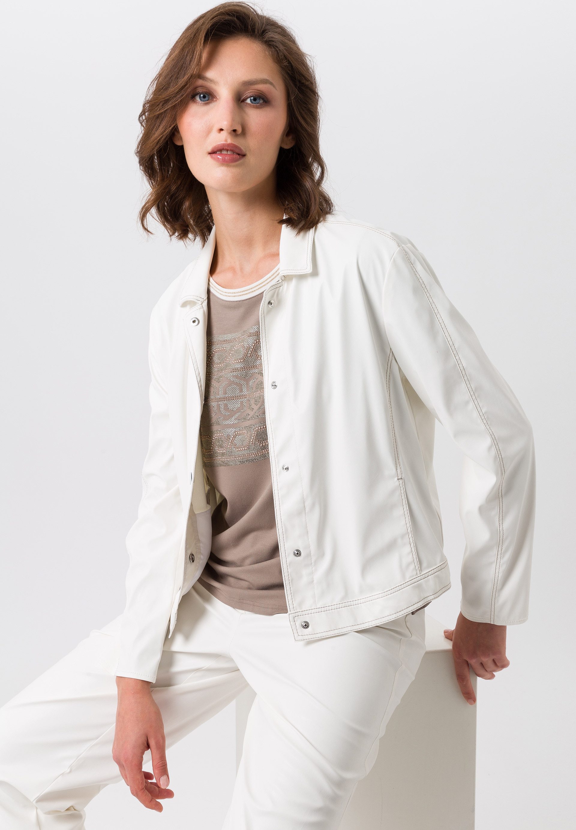 TUZZI Kurzjacke mit markanten Nähten