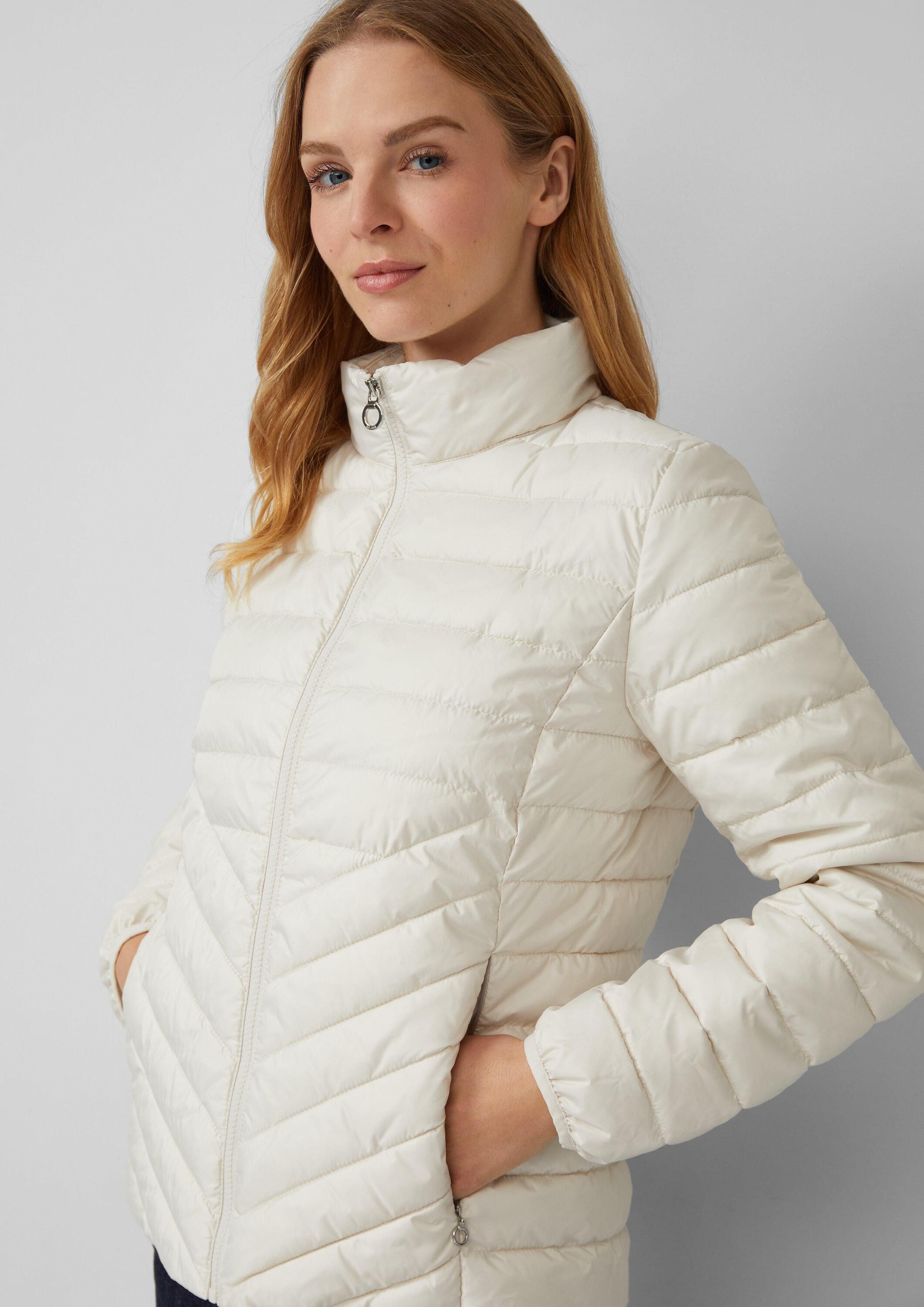 s.Oliver Funktionsjacke Outdoor-Jacke Leichte Steppjacke mit Pack-Funktion – Bild 4 von 5