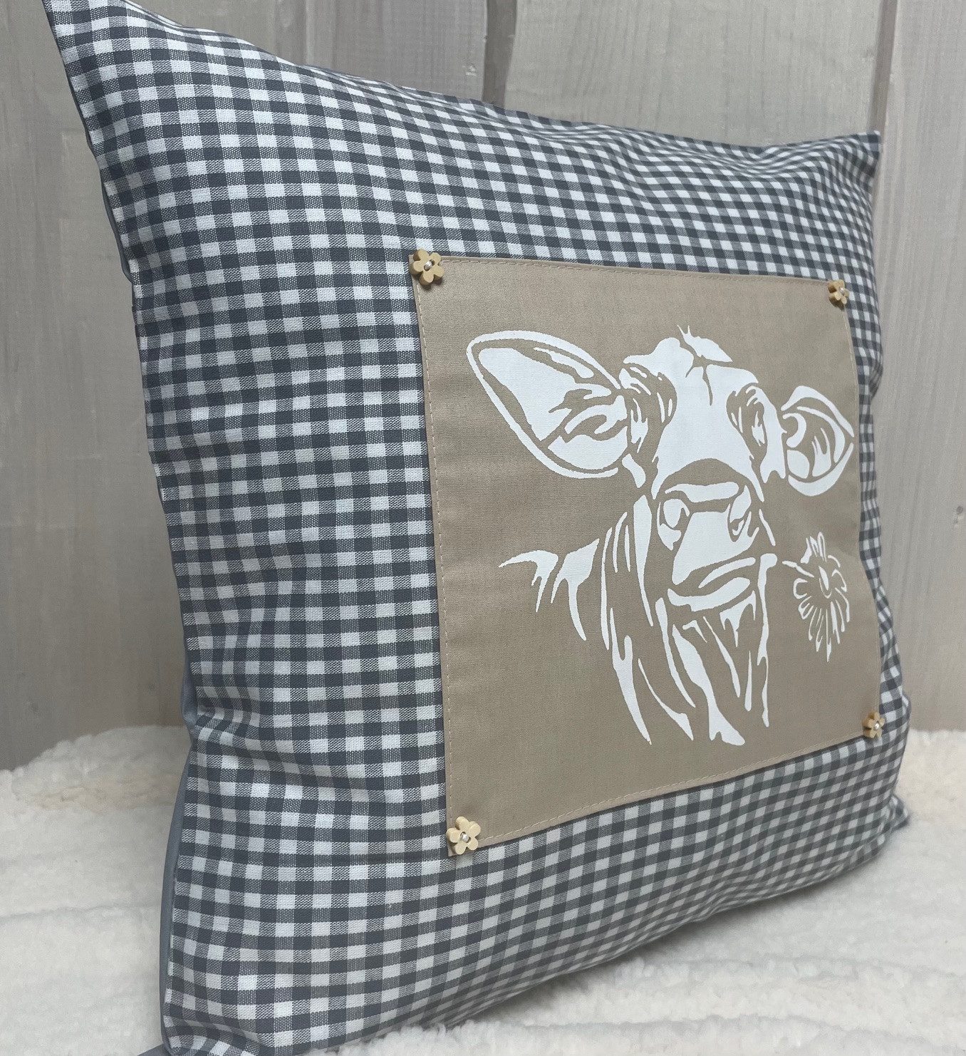 Ammerkind Dekokissen Landhausstil Kissenhülle *Kuh* grau/beige kariert, Kissenhülle ohne Füllung, 100% Handarbeit