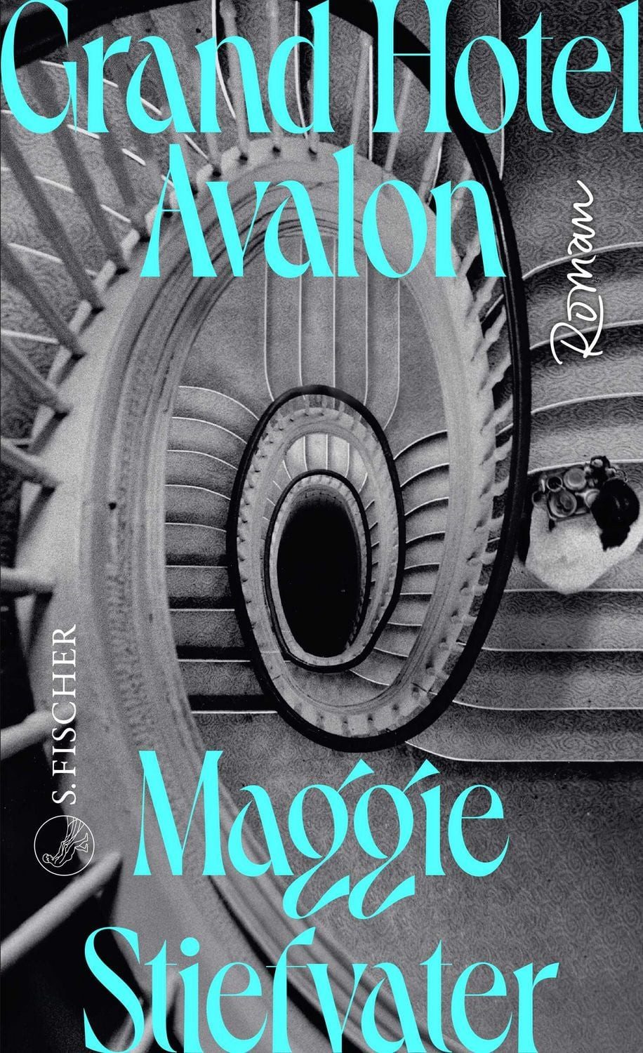 Grand Hotel Avalon / Maggie Stiefvater