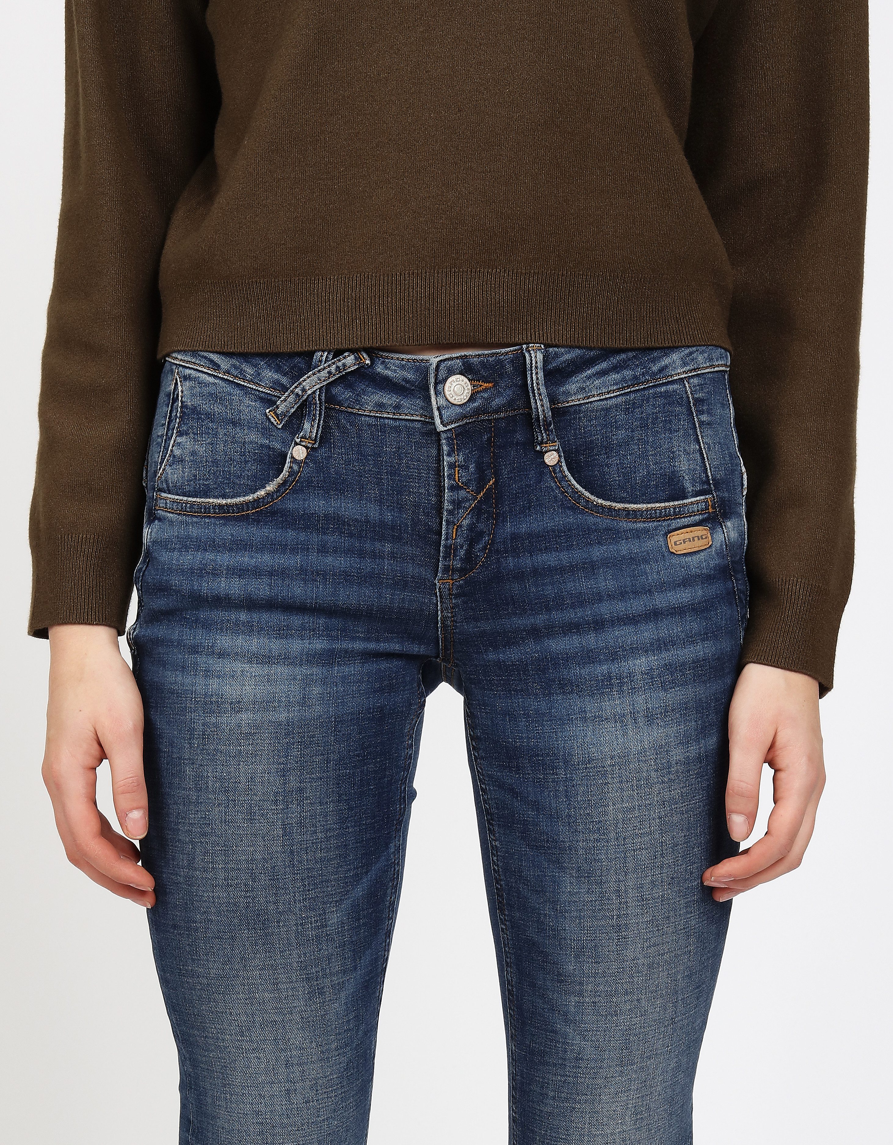 GANG Skinny-fit-Jeans 94NELE mit Rundpasse und seitlichen Dreieckseinsätzen f. e. tolle Silhouette