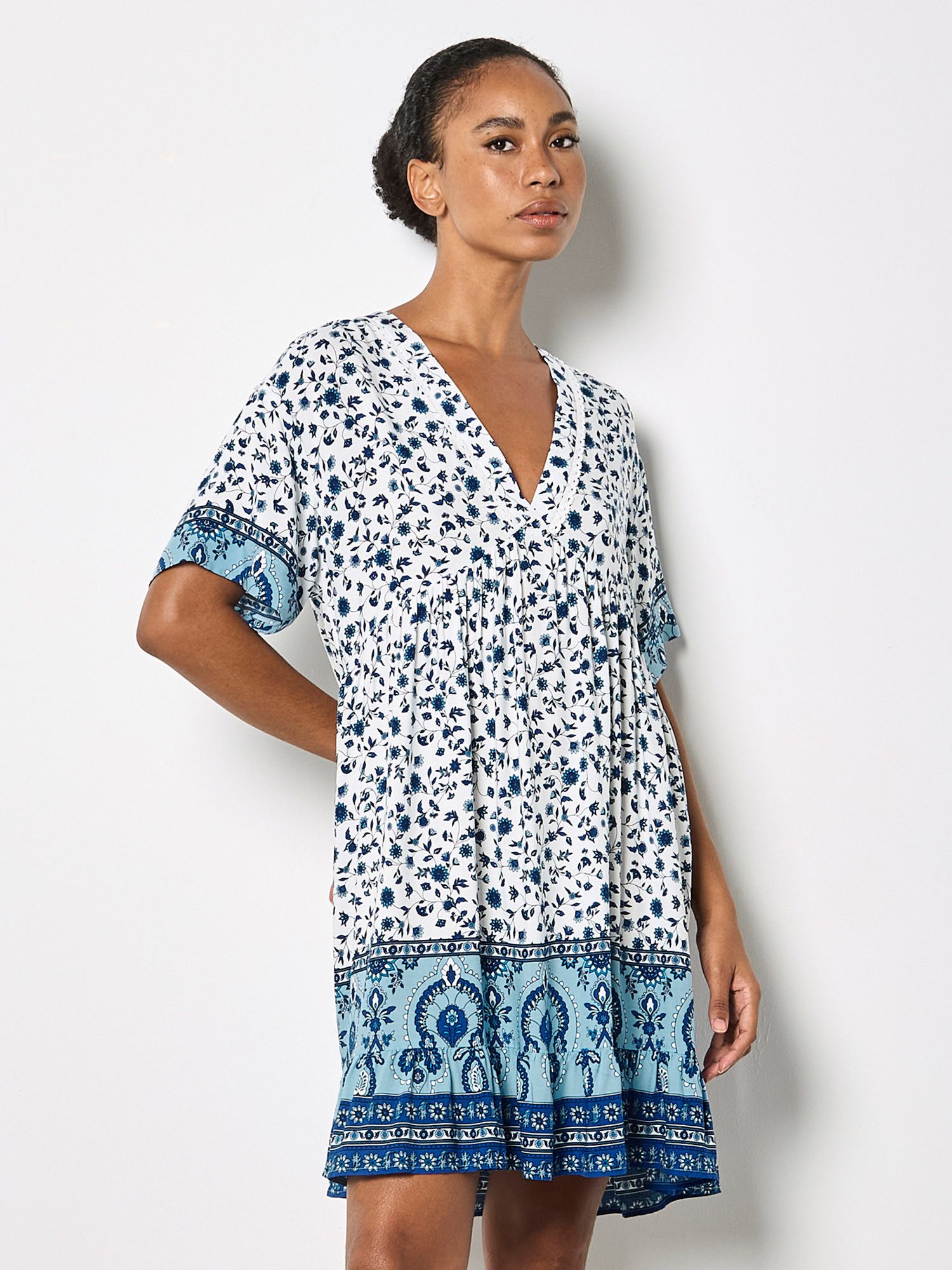 Apricot Minikleid Sarasa-Minikleid mit Blumenmuster Gemustert günstig online kaufen