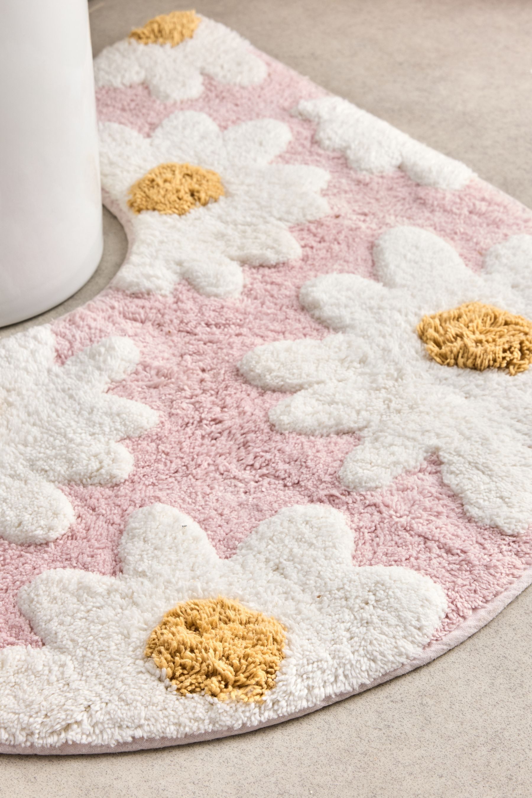 Next Badematte Daisy Toilettenvorleger aus 100 % Baumwolle, Höhe 50 mm, Baumwolle – Bild 2 von 4