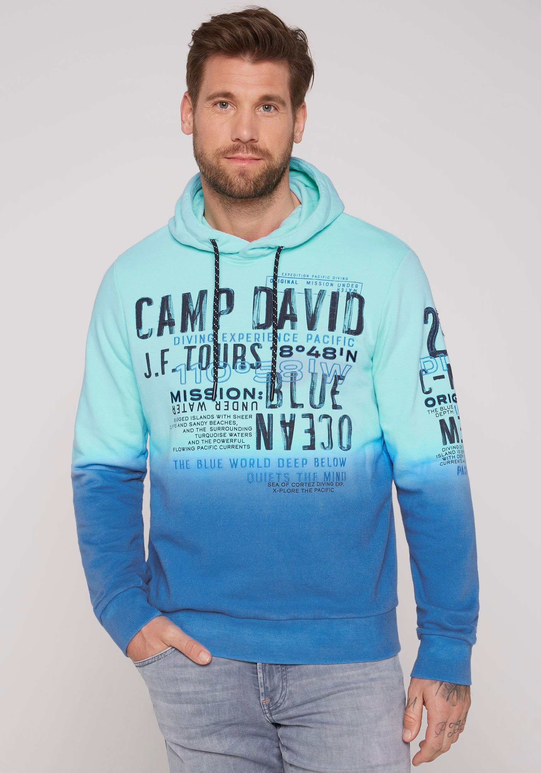 Regular DAVID Abschlussbund mit Vorderseite, im der Used Look Hoodie mit Ärmelbündchen Druck geripptem auf Fit sowie CAMP