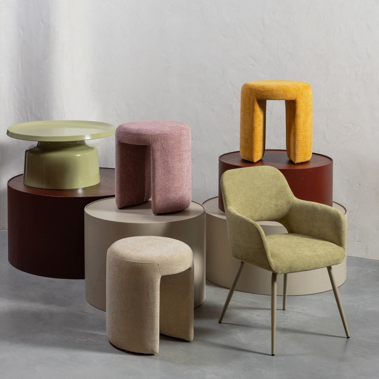 WOOOD Hocker Charlie aus Chenille-Stoff, Rosa günstig online kaufen