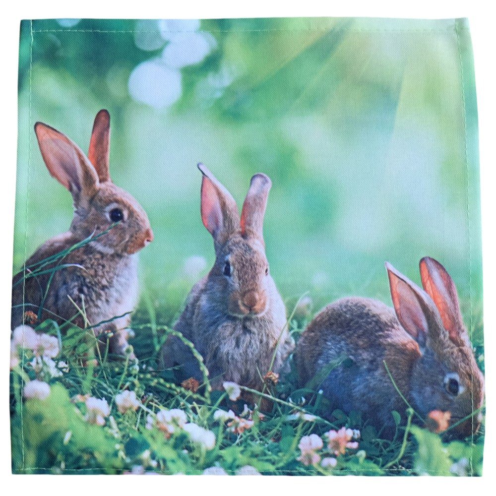 matches21 HOME & HOBBY Tischdecke Tischdeckchen NELE süße Osterhasen Fotodruck Polyester 40 x 40 cm (1-tlg), Pflegeleicht & waschbar bei 30 °C
