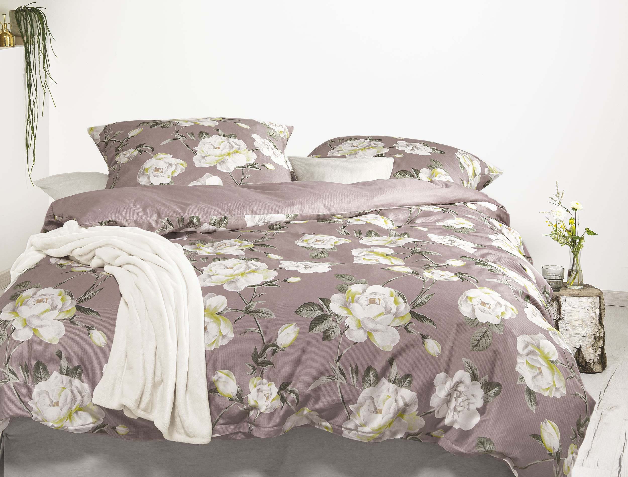 Irisette Bettwäsche Irisette Sky Mako-Satin Bettwäsche 155x220 Rosen Wende altrosa weiß, Mako-Satin, 2 teilig