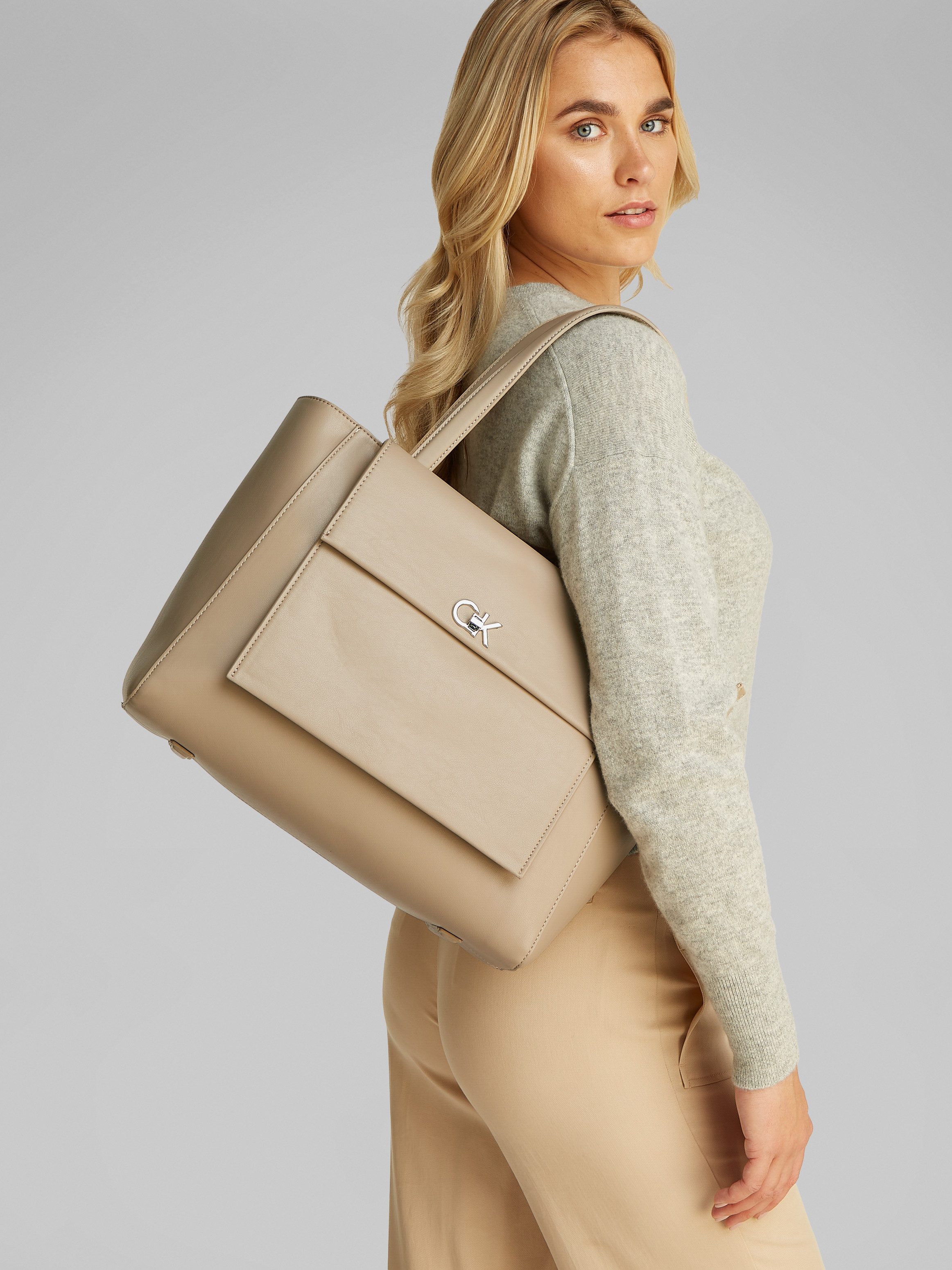 Calvin Klein Shopper CK MEDIUM SHOPPER W/POCKET, Henkeltasche, große Umhäng günstig online kaufen