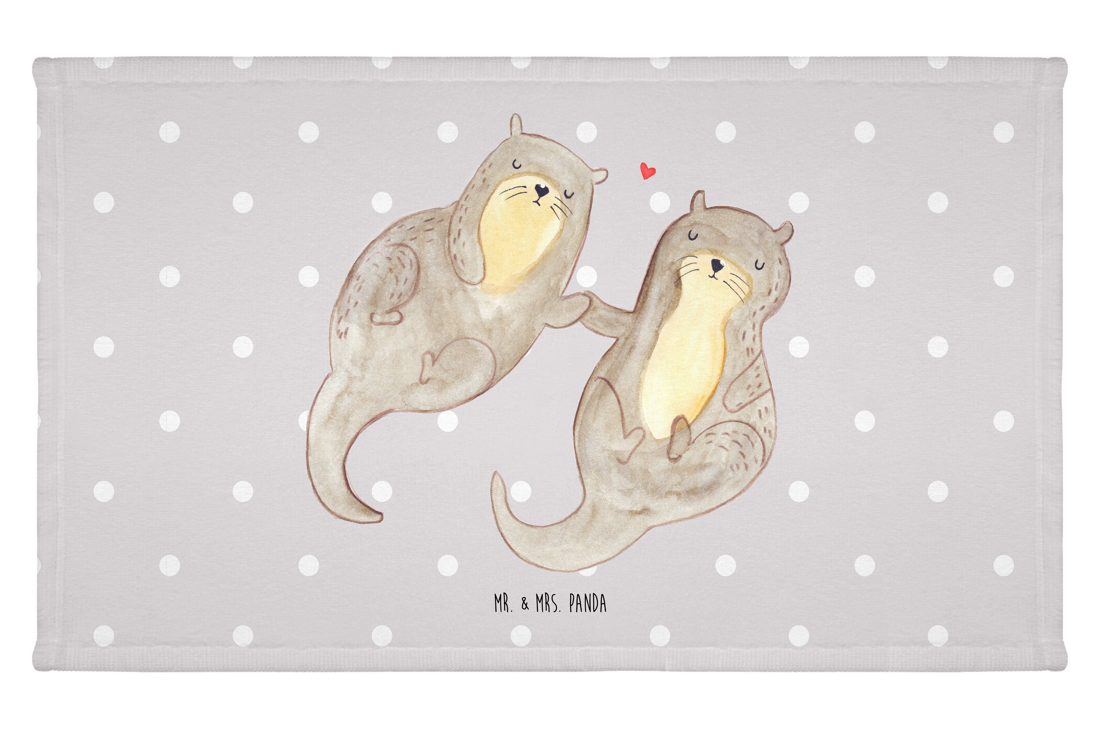Mr. & Mrs. Panda Handtuch Otter händchenhaltend - Grau Pastell - Geschenk, Reisehandtuch, Fisch, (1-St)