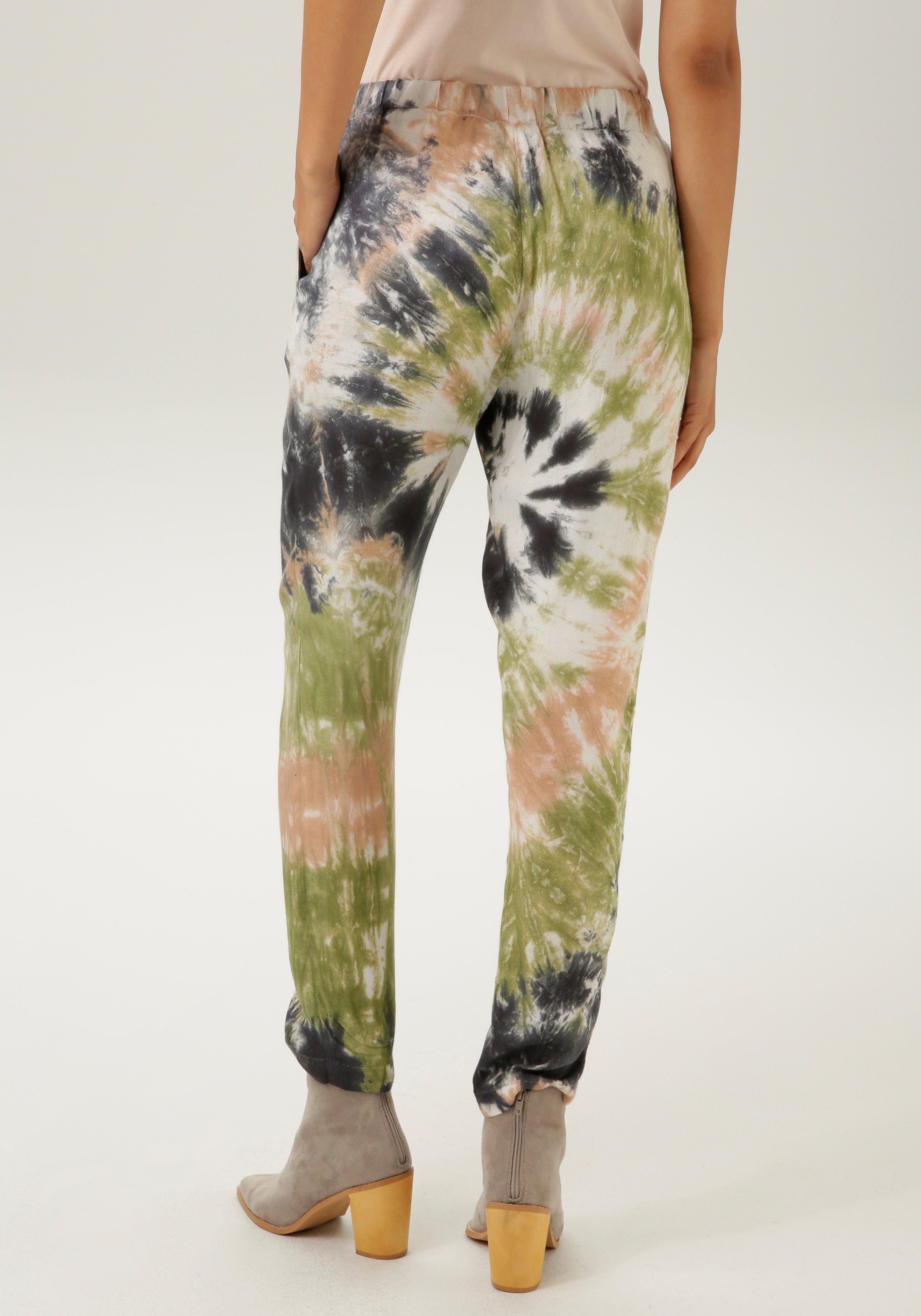 Aniston CASUAL Schlupfhose mit Batikdruck - günstig online kaufen