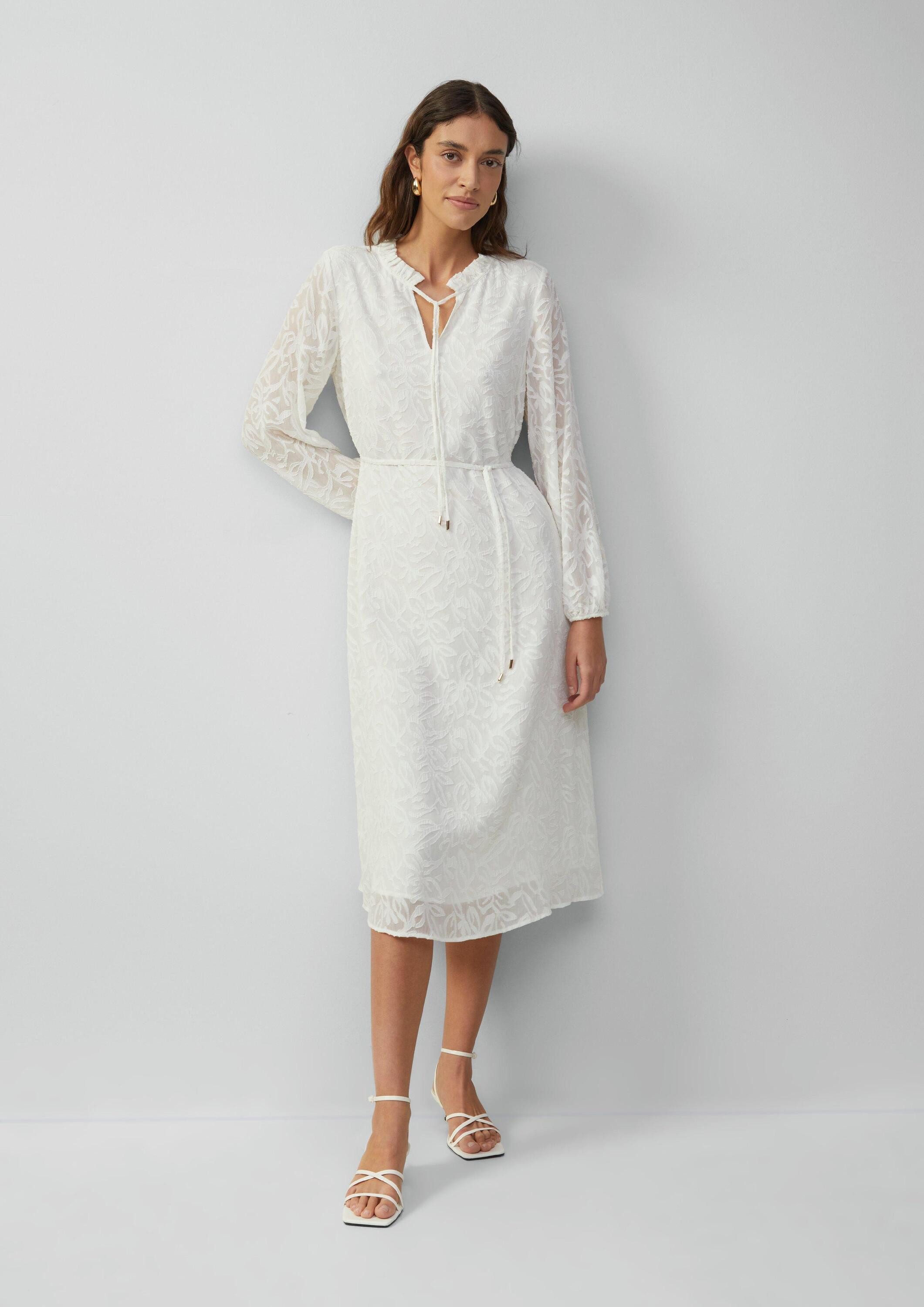 s.Oliver Midikleid Kleid Langes Kleid mit Tunika-Ausschnitt und Rüschen günstig online kaufen