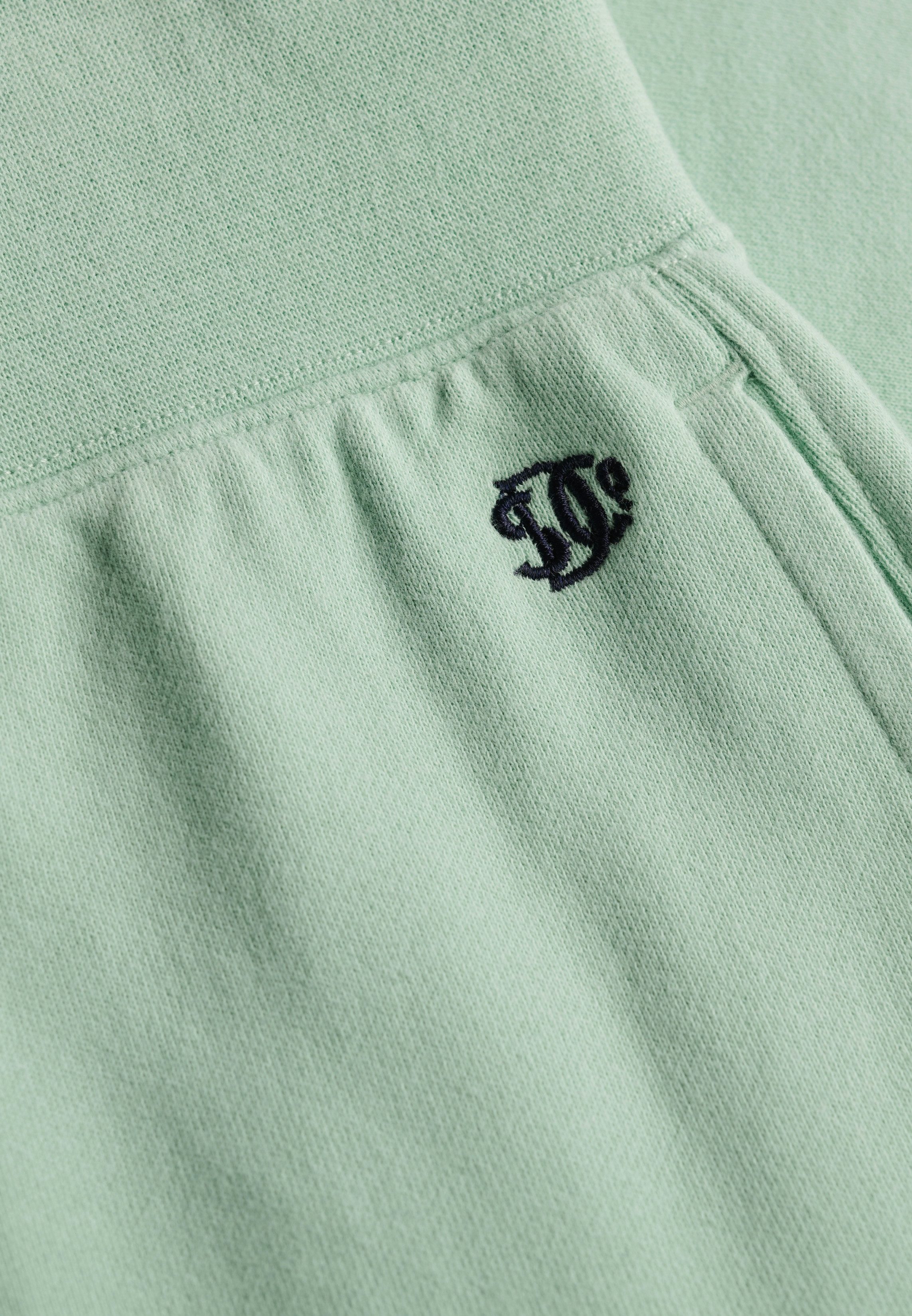 Superdry Shorts STUDIOS SWEAT SHORT Slim Fit, mit Tunnelzug, aus Baumwolle und Jersey, unifarben