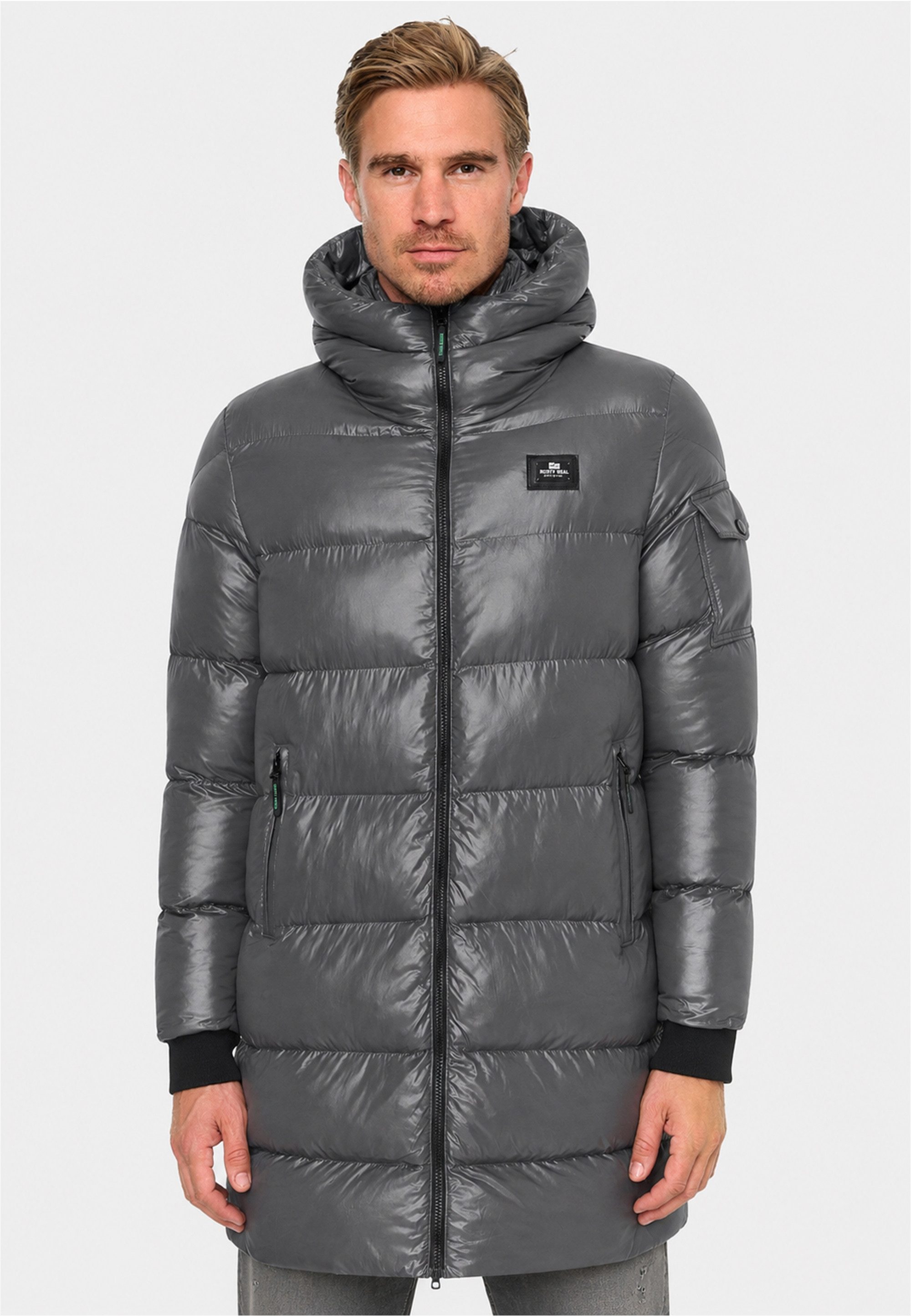 Rusty Neal Steppjacke 18091 mit Kapuze und elastischen Ärmelbündchen