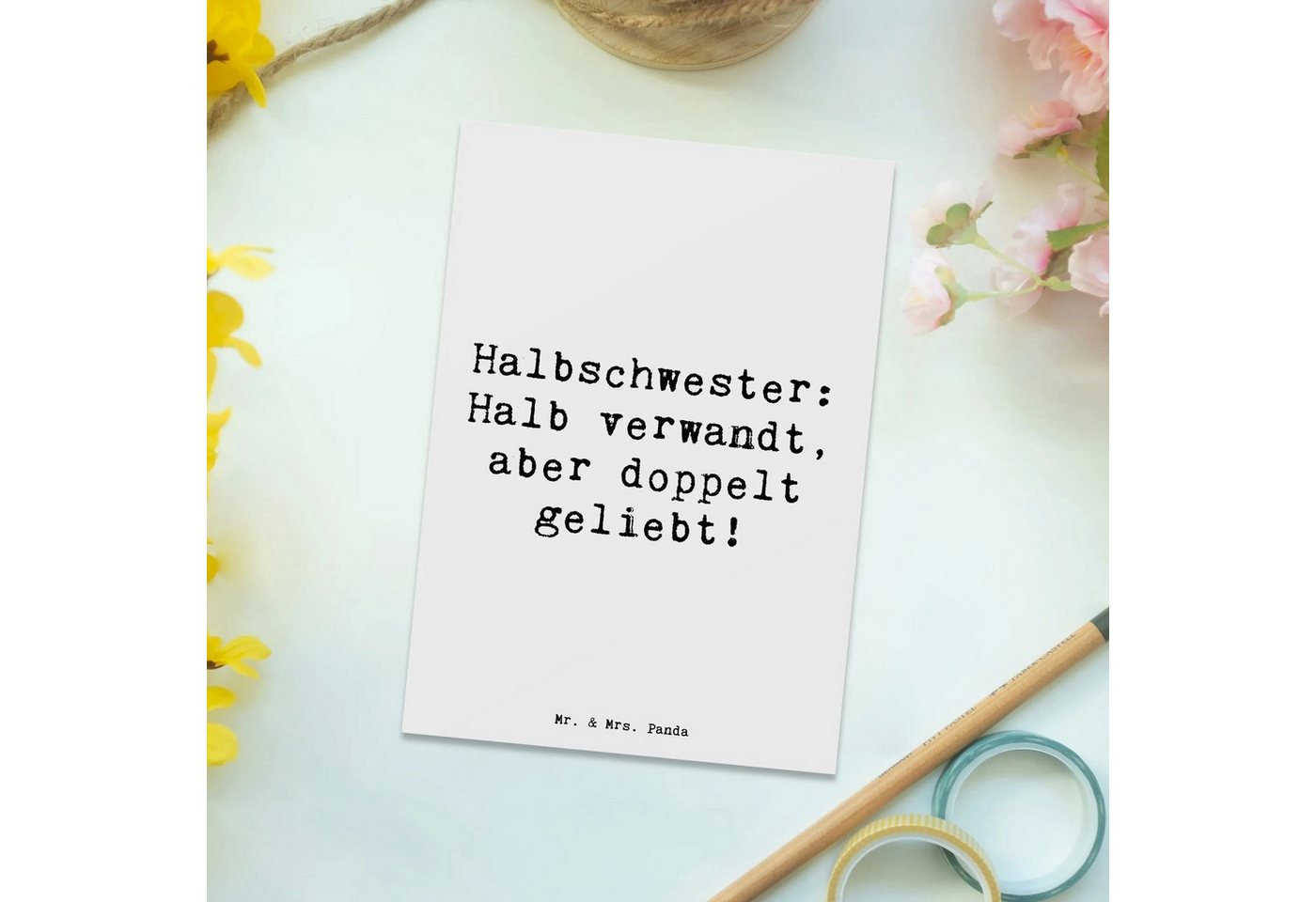 Thumbnail - Mr. & Mrs. Panda Postkarte Spruch Liebe Halbschwester - Weiß - Geschenk, Zuneigung, Patchworkfam, Charmantes Design