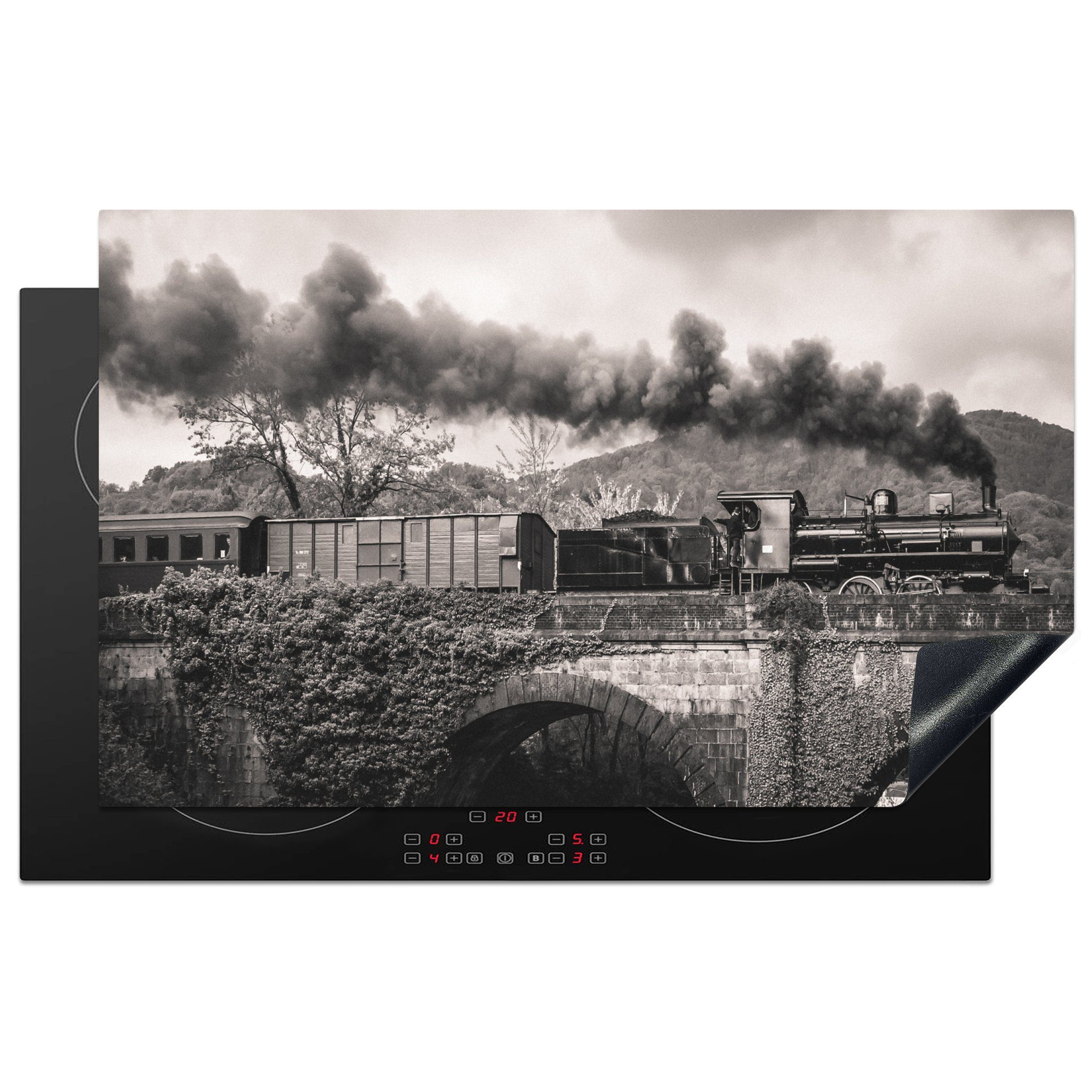 MuchoWow Herdblende-/Abdeckplatte Schwarz-weiße Illustration einer Dampflokomotive, Vinyl, (1 tlg), 83x51 cm, Ceranfeldabdeckung, Arbeitsplatte für küche