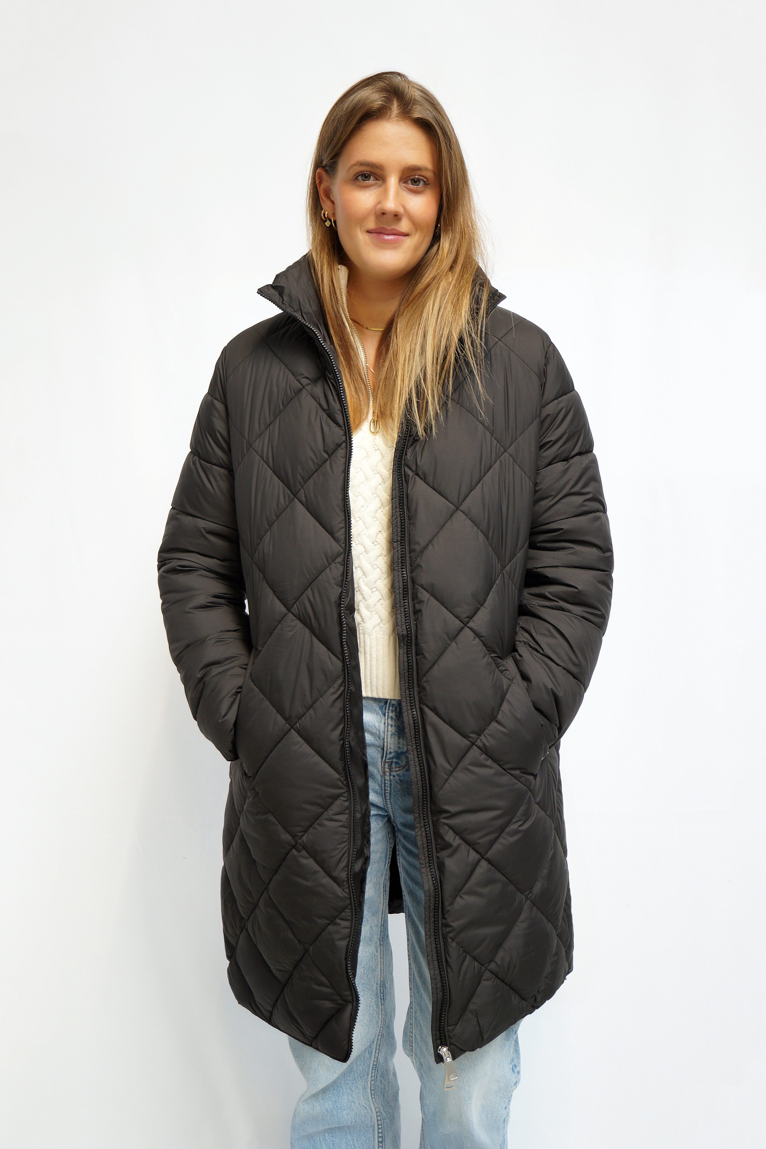 FUNK since 1776 Steppmantel mit Stehkragen und kuscheligem Fellimitat