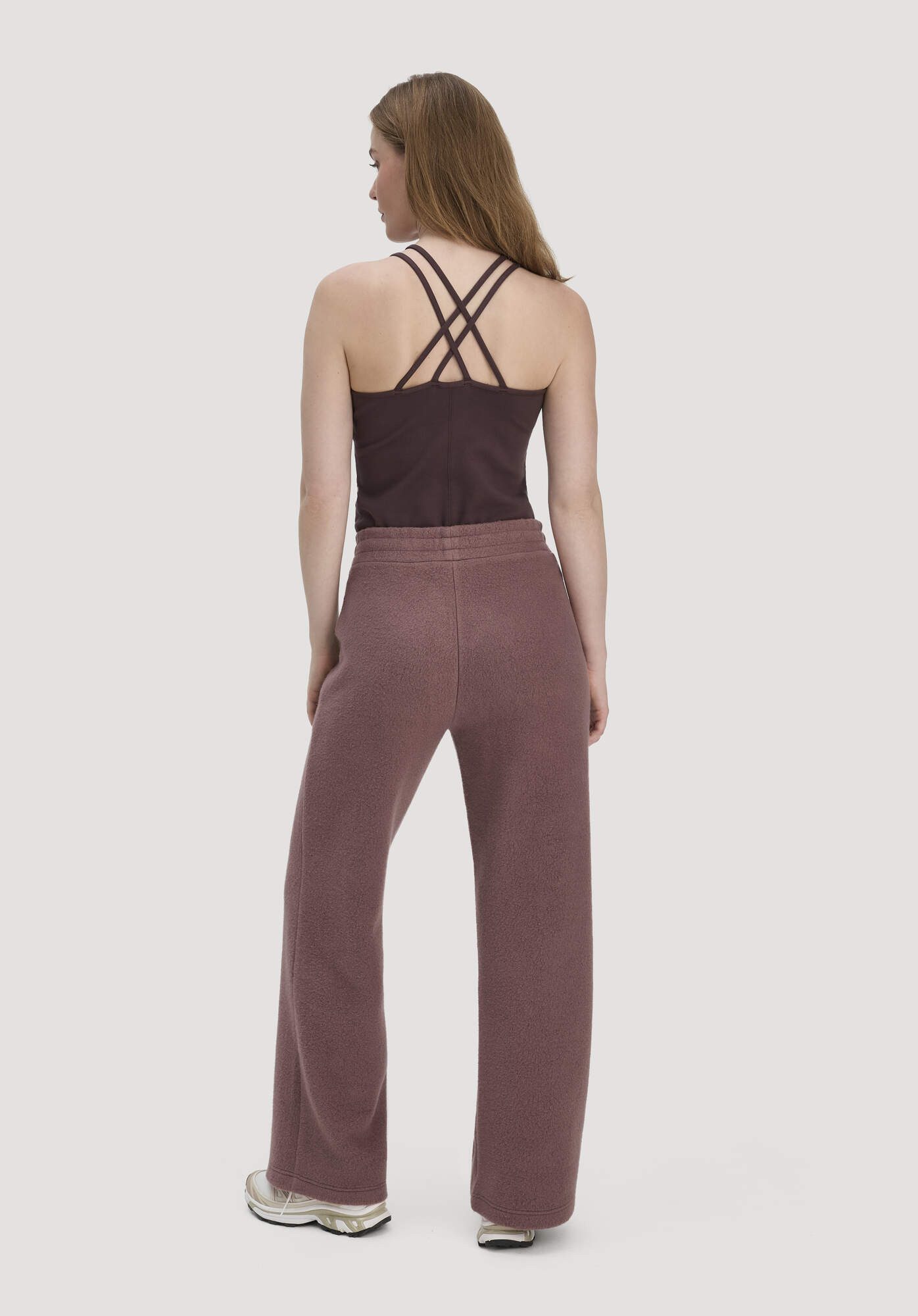 Hessnatur Fleecehose Relaxed ACTIVE LIGHT aus reiner Bio-Baumwolle (1-tlg)