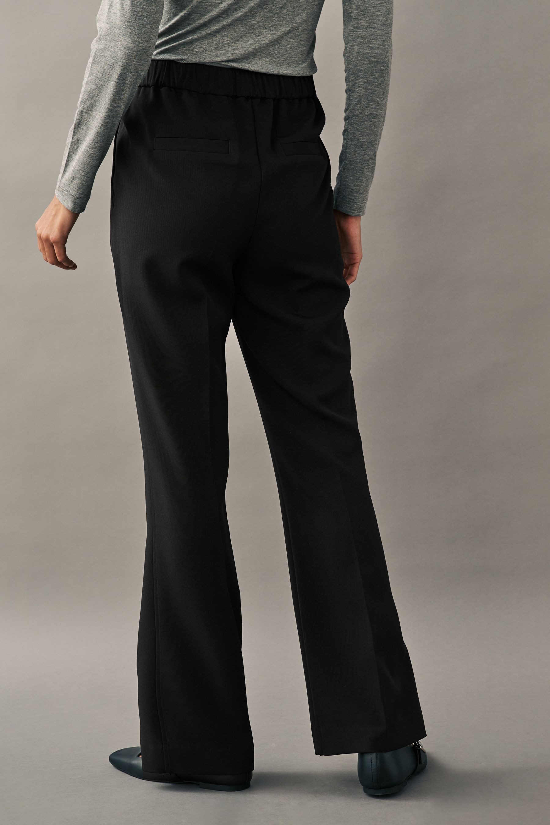 Next Bootcuthose Hochwertige Bootcut-Hose, Kurzgröße (1-tlg) günstig online kaufen