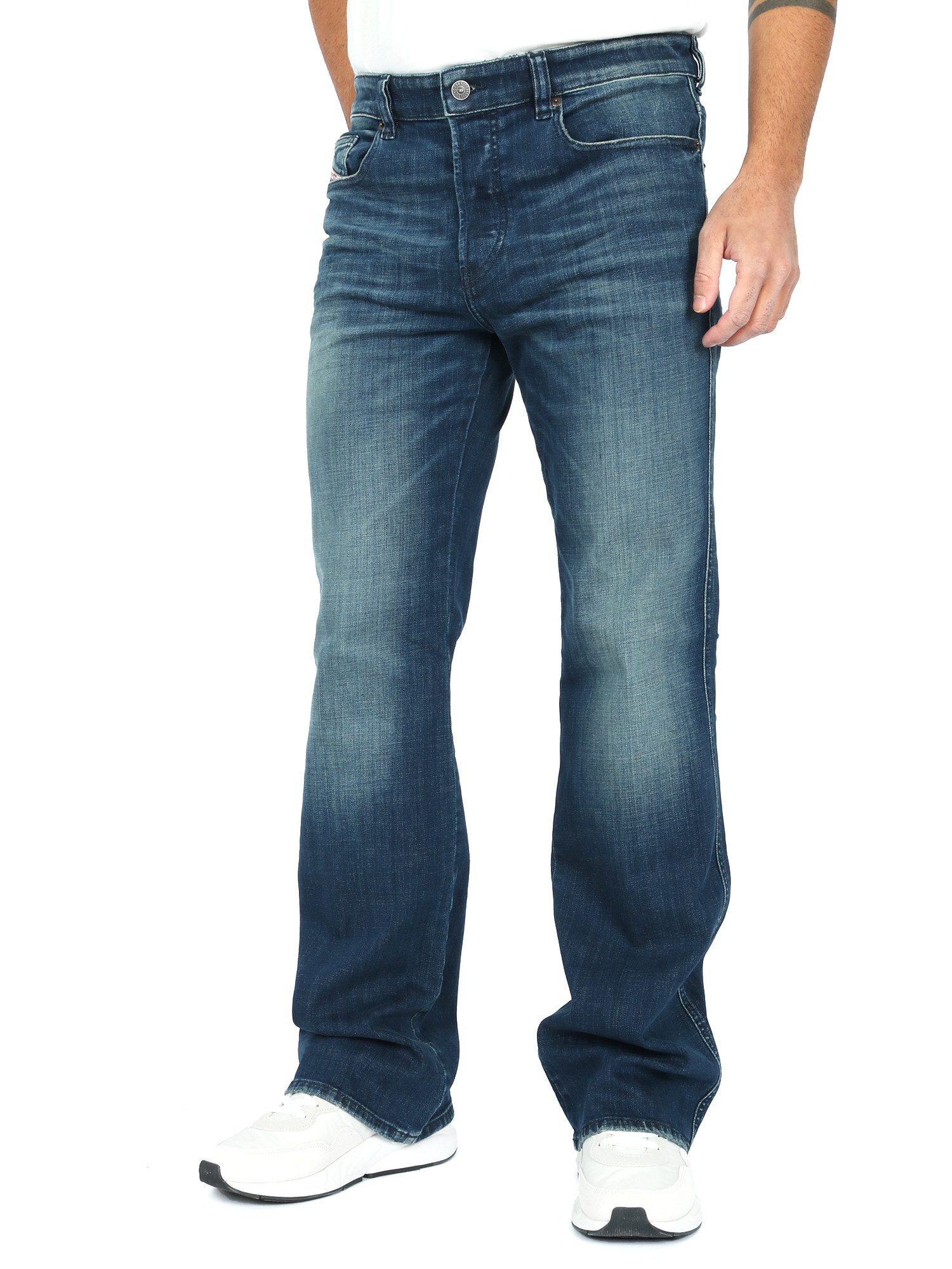 Diesel Bootcut-Jeans schmale, ausgestellte Beinform - günstig online kaufen