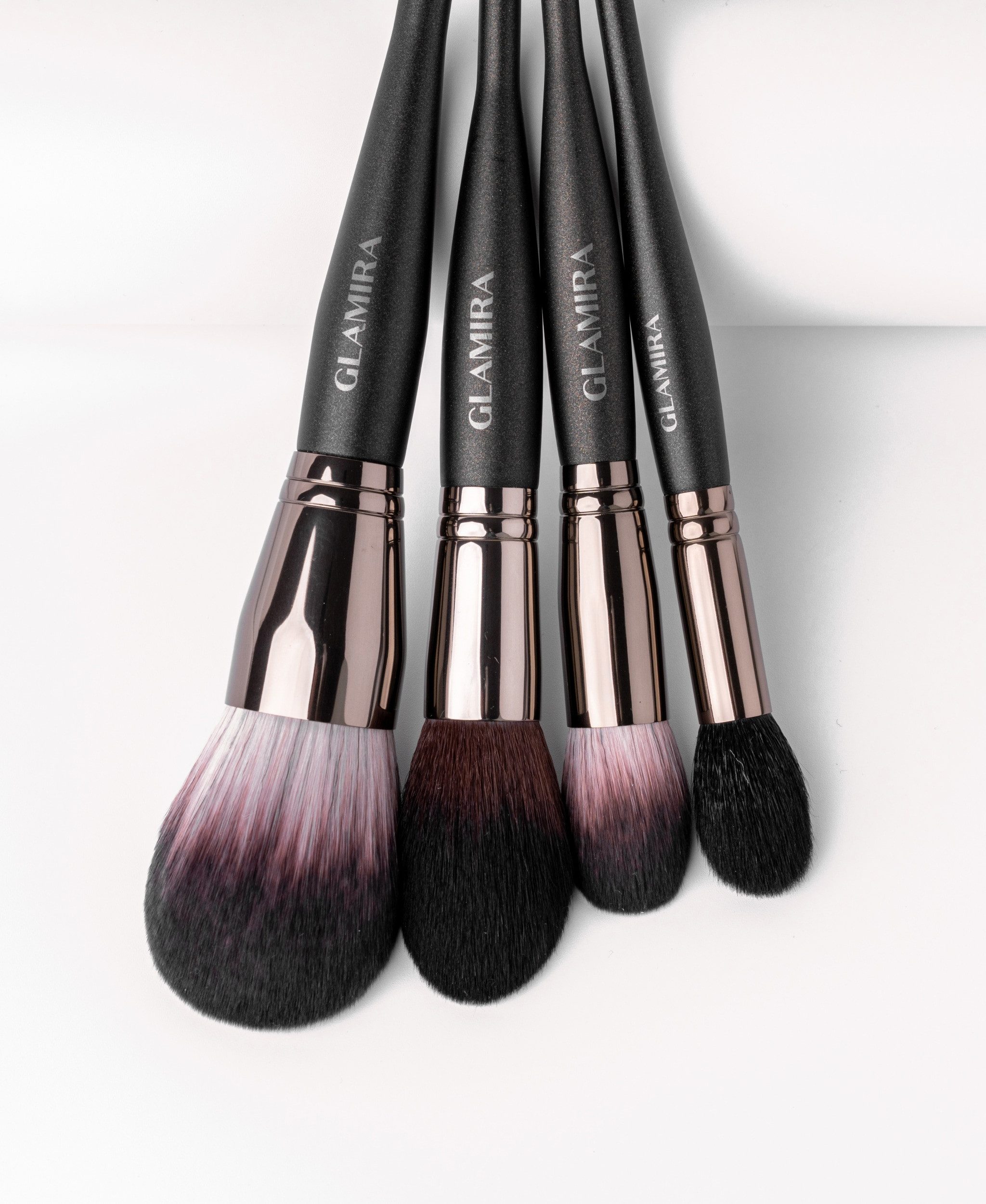 GLAMIRA Kosmetikpinsel-Set Schwarzes Make-up-Pinselset, 18 tlg.