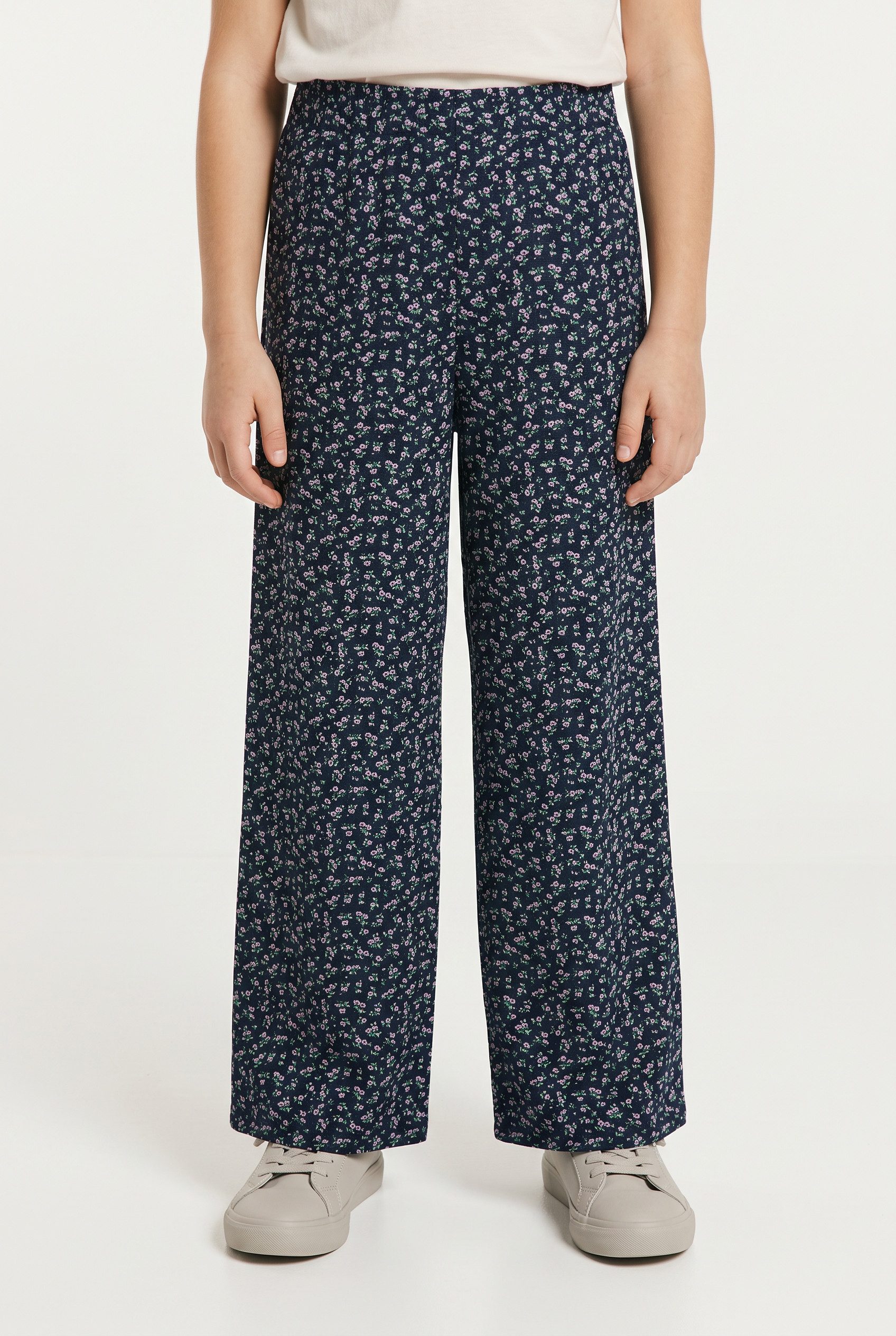 s.Oliver Junior Stoffhose mit floralem Minimalprint, for Girls