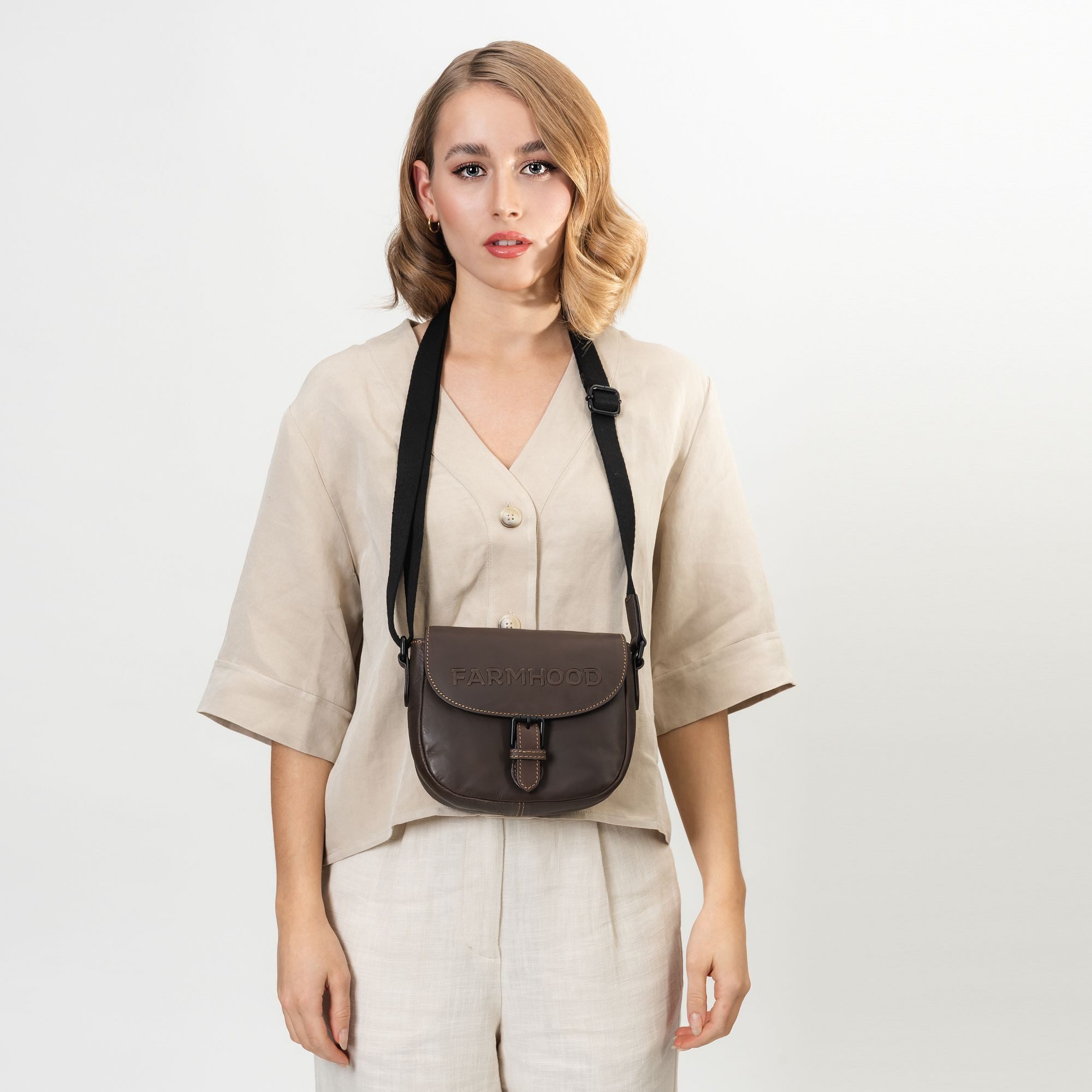 Farmhood Umhängetasche Nashville, Leder günstig online kaufen