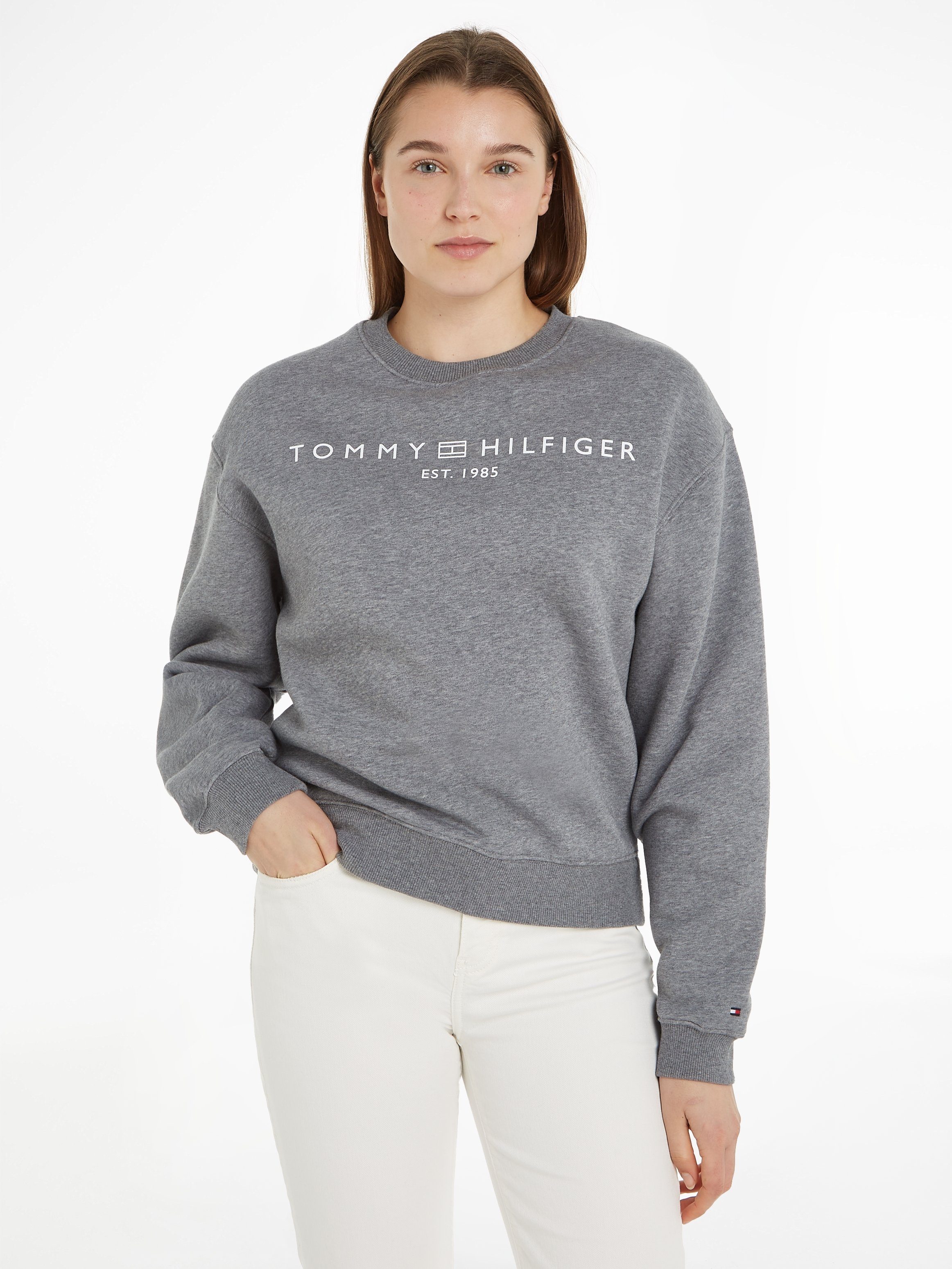 Tommy Hilfiger Sweatshirt MDRN REG CORP LOGO C-NK SWTSHRT mit Logoschriftzug grau mel