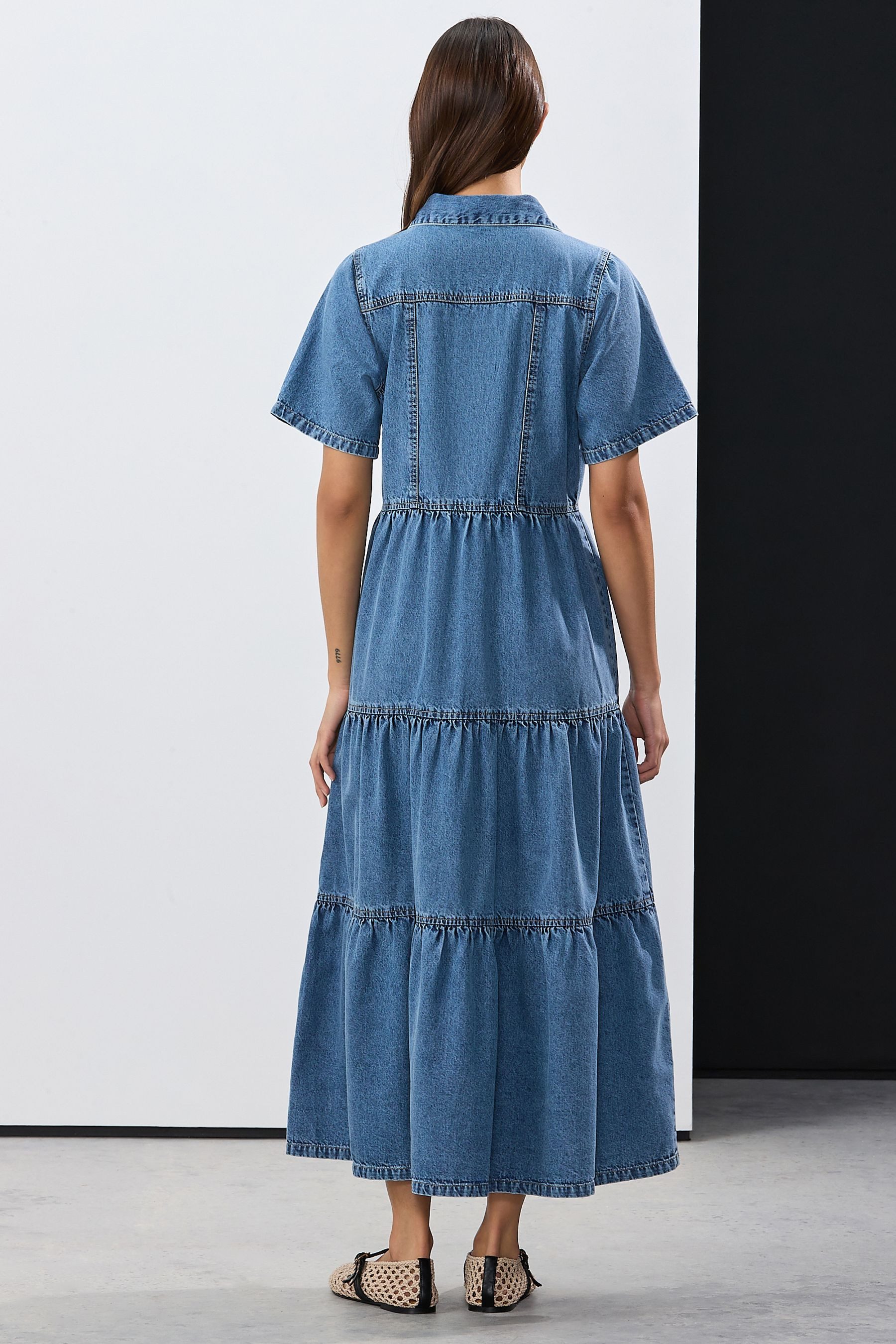 Next Jeanskleid Jeans-Midikleid mit gestuftem Frontsaum günstig online kaufen