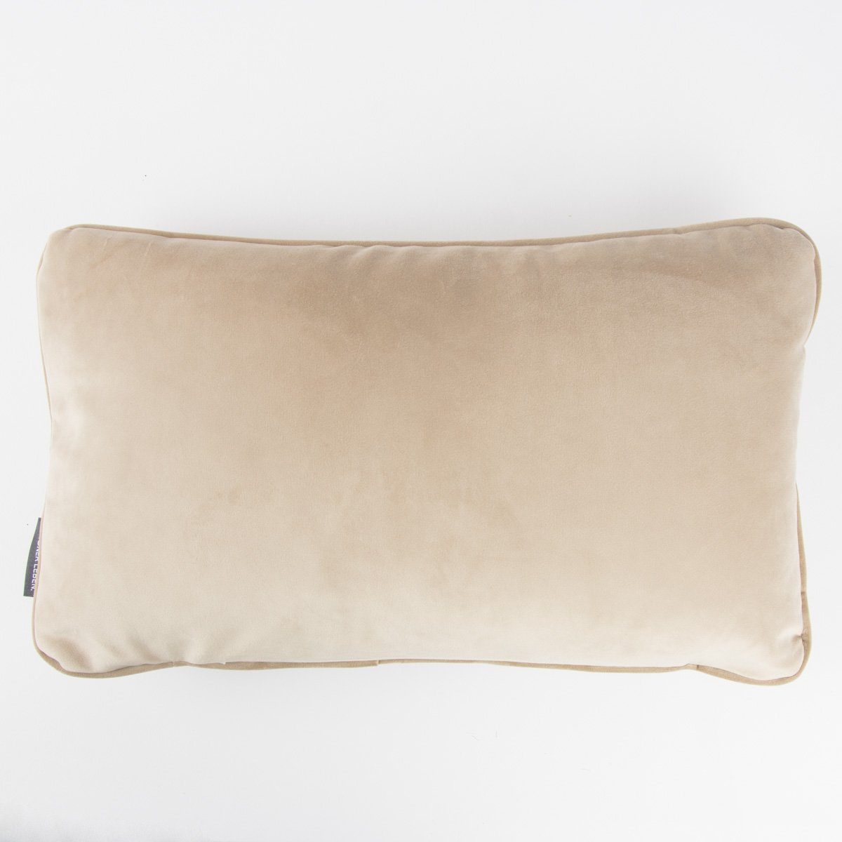 SCHÖNER LEBEN. Декоративные подушки SCHÖNER LEBEN. Samtkissen beige 30x50cm