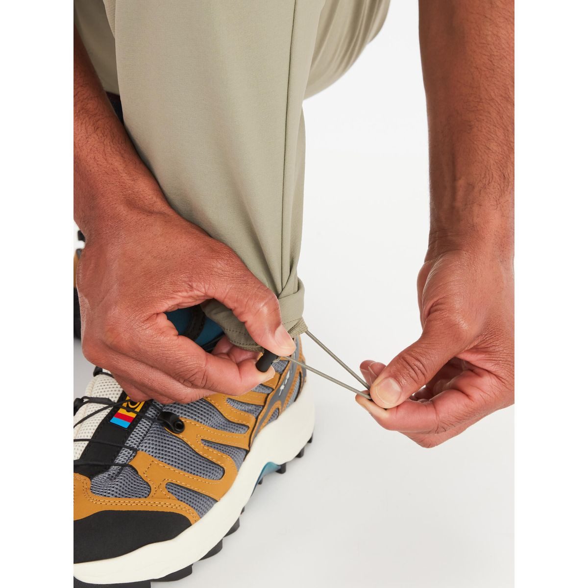 Marmot Outdoorhose Scree Pant Vielseitige Outdoorhose mit wasserabweisender Beschichtung, UV-Schutz
