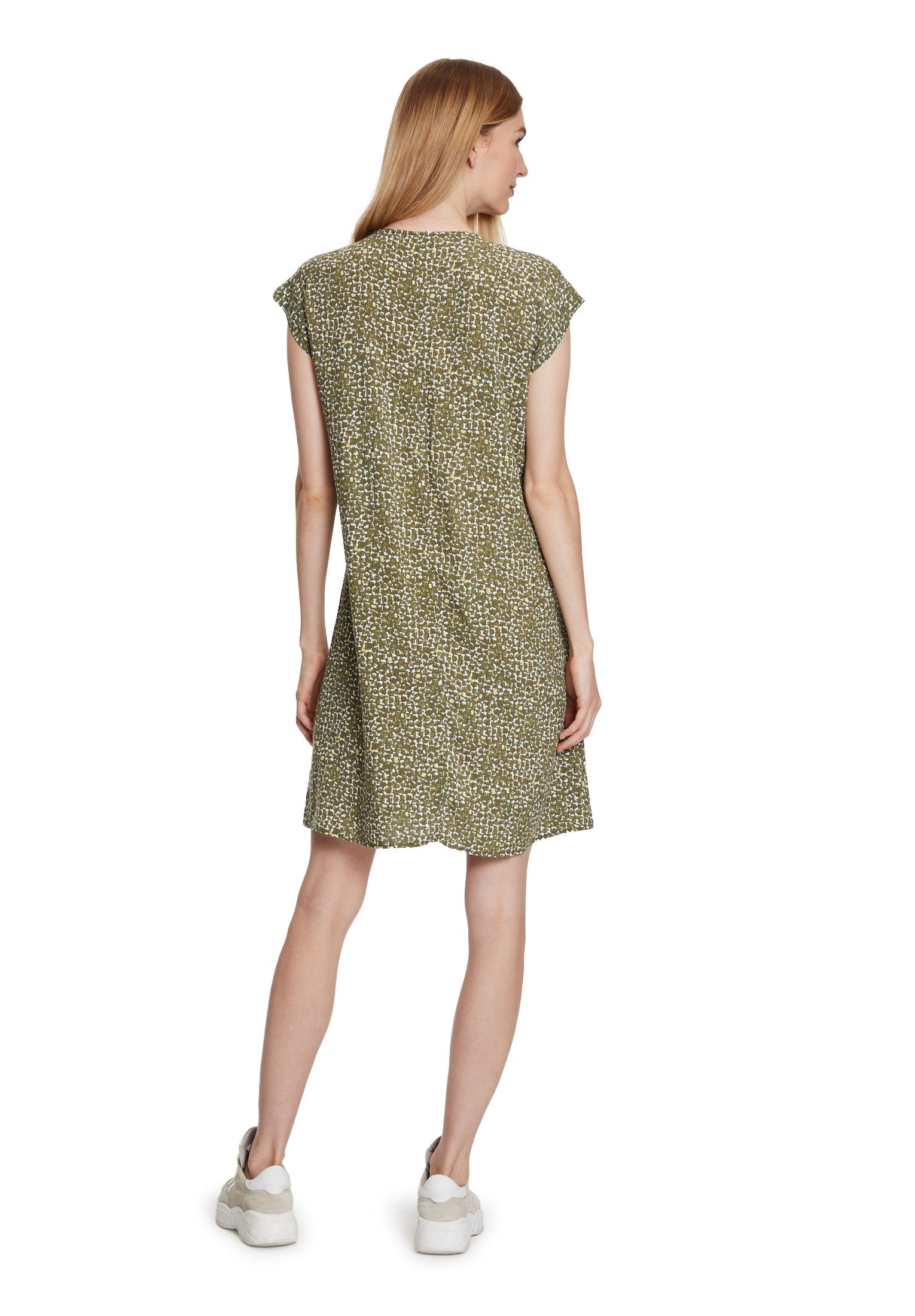 A-Linien-Kleid Kleid Arm Betty&Co 1/2 Kurz