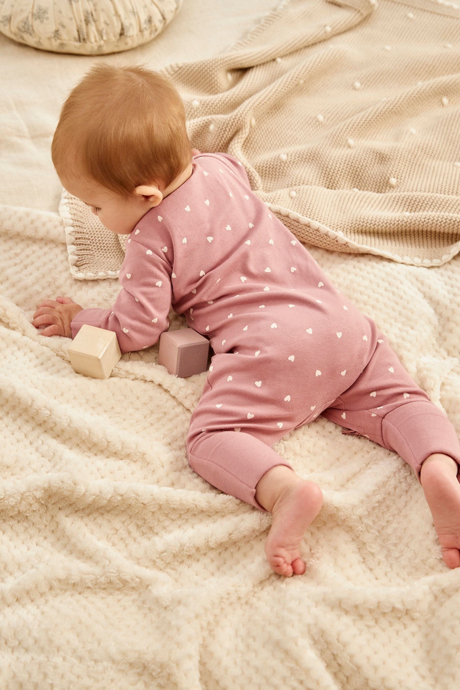 Mauve Next (1-tlg) Schlafoverall Baby-Schlafanzüge Zwei-Wege-Reißverschluss mit Purple