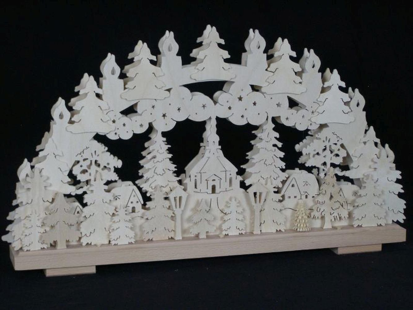 Lichterbogen Schwibbogen mit Seiffener Kirche Häuser und Beleuchtung BxHxT