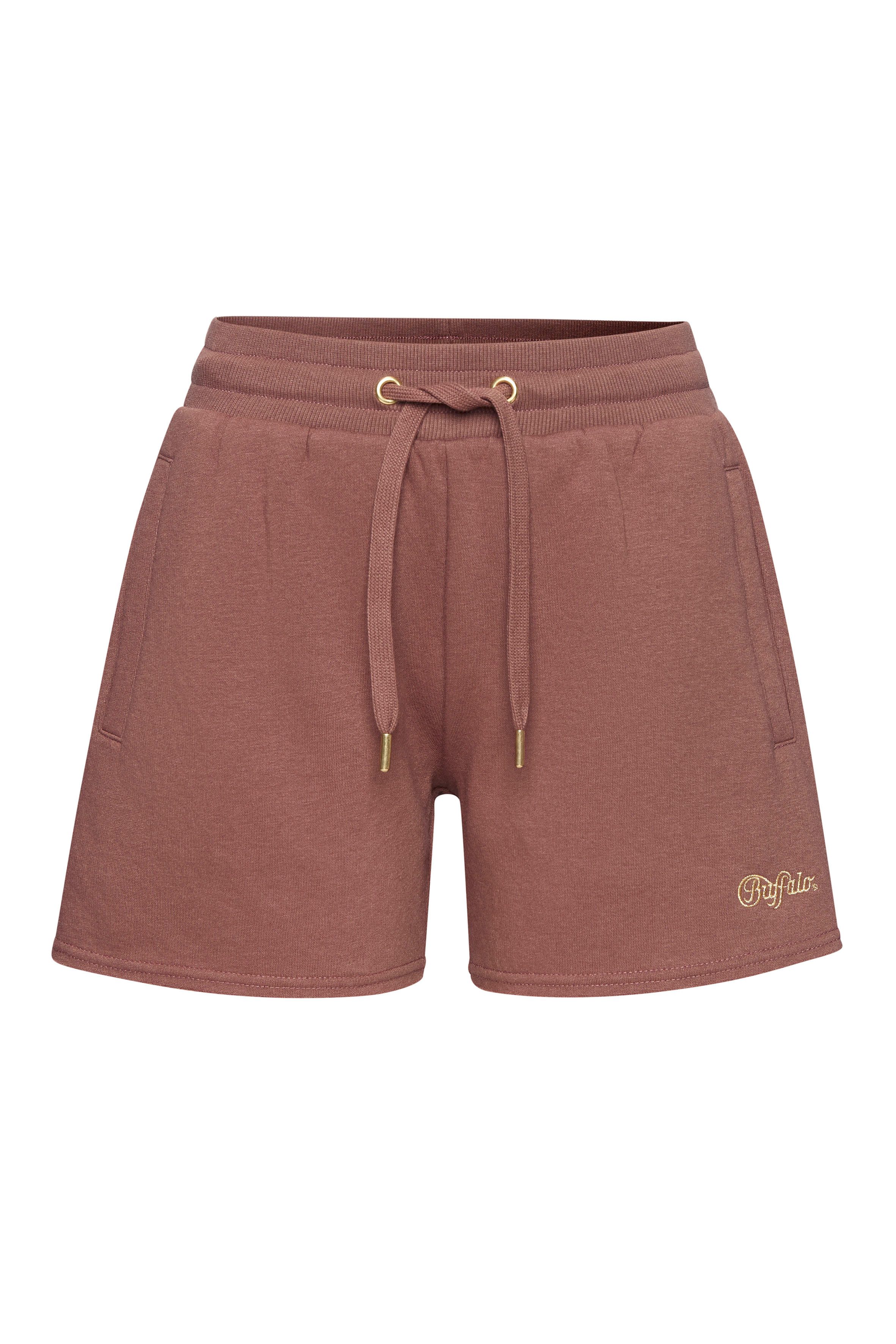 Buffalo Shorts mit aufwendiger Logostickerei