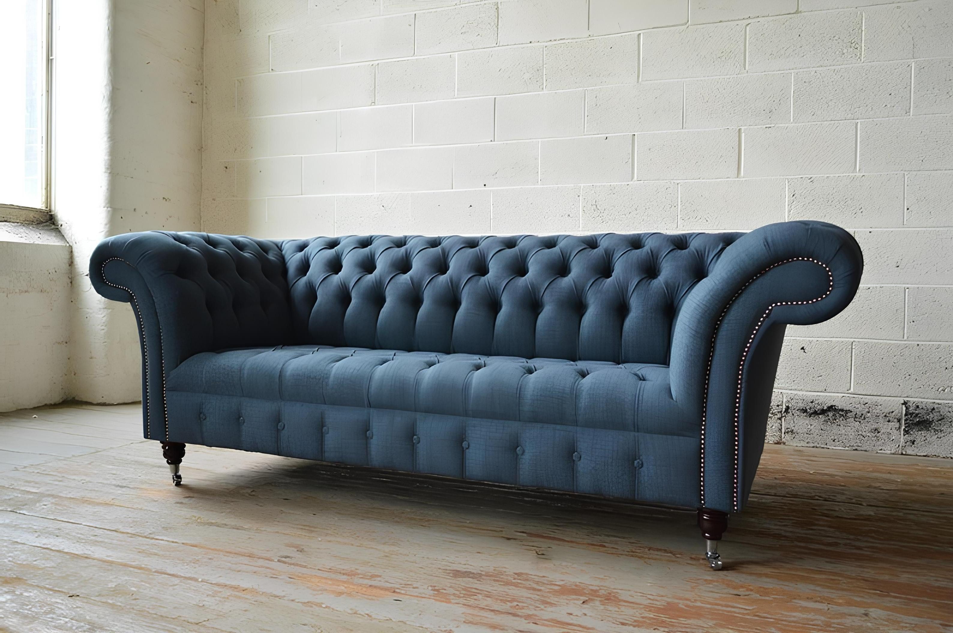 Xlmoebel Chesterfield-Sofa Chesterfield Sofa mit Textilbezug in Blau und großzügiger Sitzfläche, Hergestellt in Europa