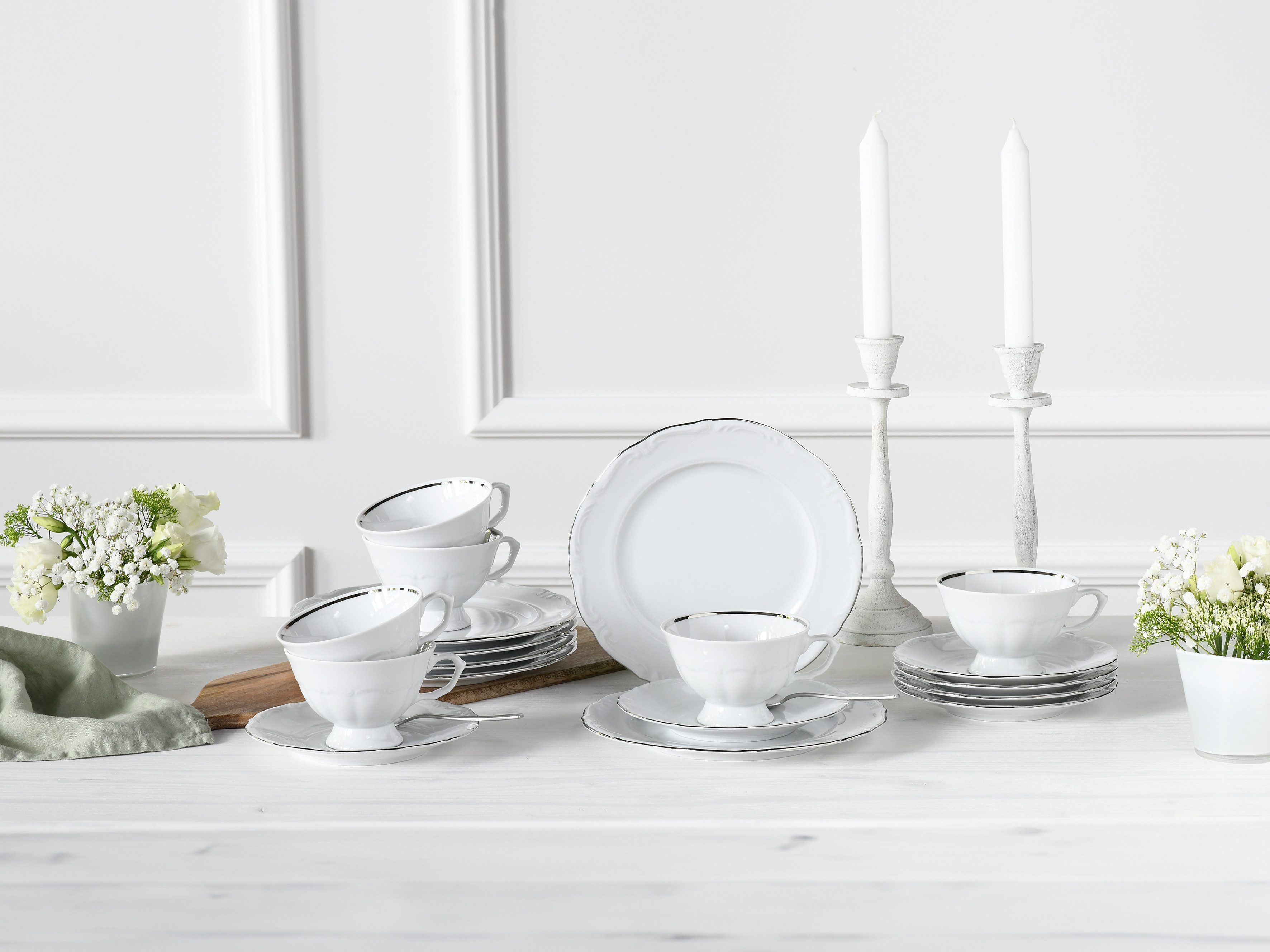 CreaTable Kaffeeservice Maria Theresia, KaffeeService 18-tlg (18-tlg), 6 Personen, Porzellan, Traditionelle Porzellanform