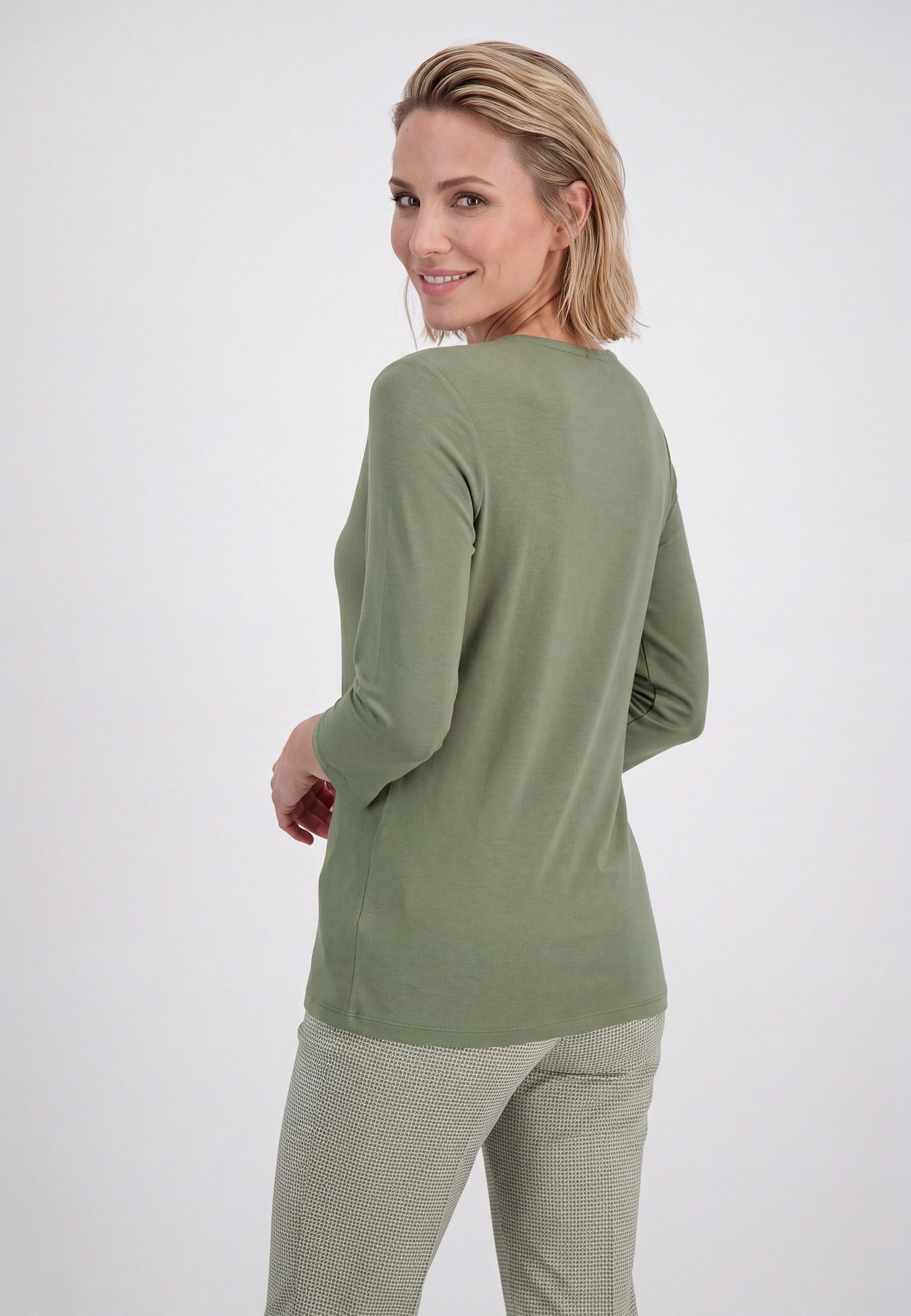 Olsen T-Shirt mit V-Ausschnitt und 3/4-Ärmeln – Bild 2 von 5
