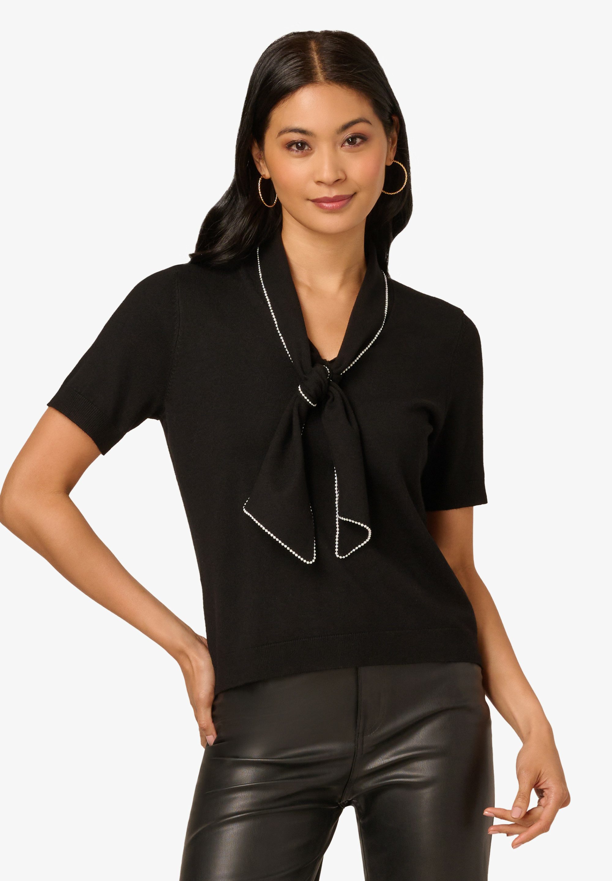 Adrianna Papell Kurzarmbluse Bow Tie Neck Pearl Trim Edge Short Sleeve Sweater Modern, frech, stilvoll