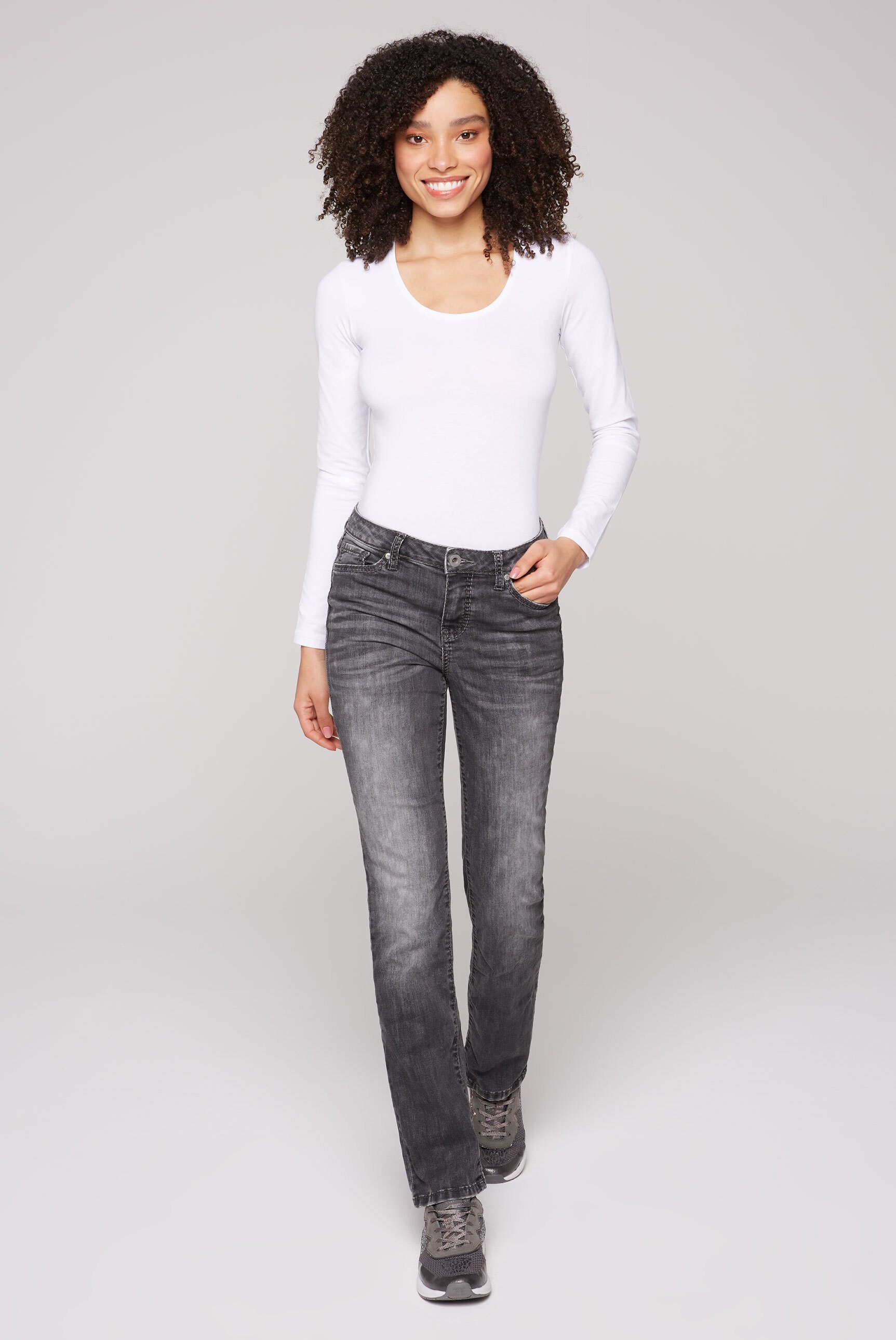 SOCCX Regular-fit-Jeans mit breiten Nähten