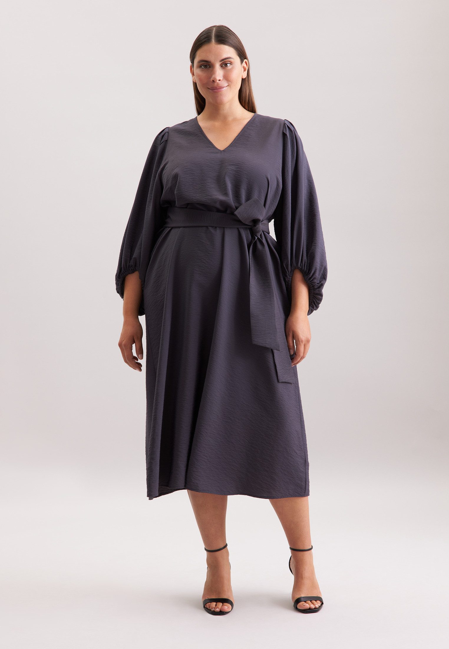 Sommerkleid Schwarze Rose