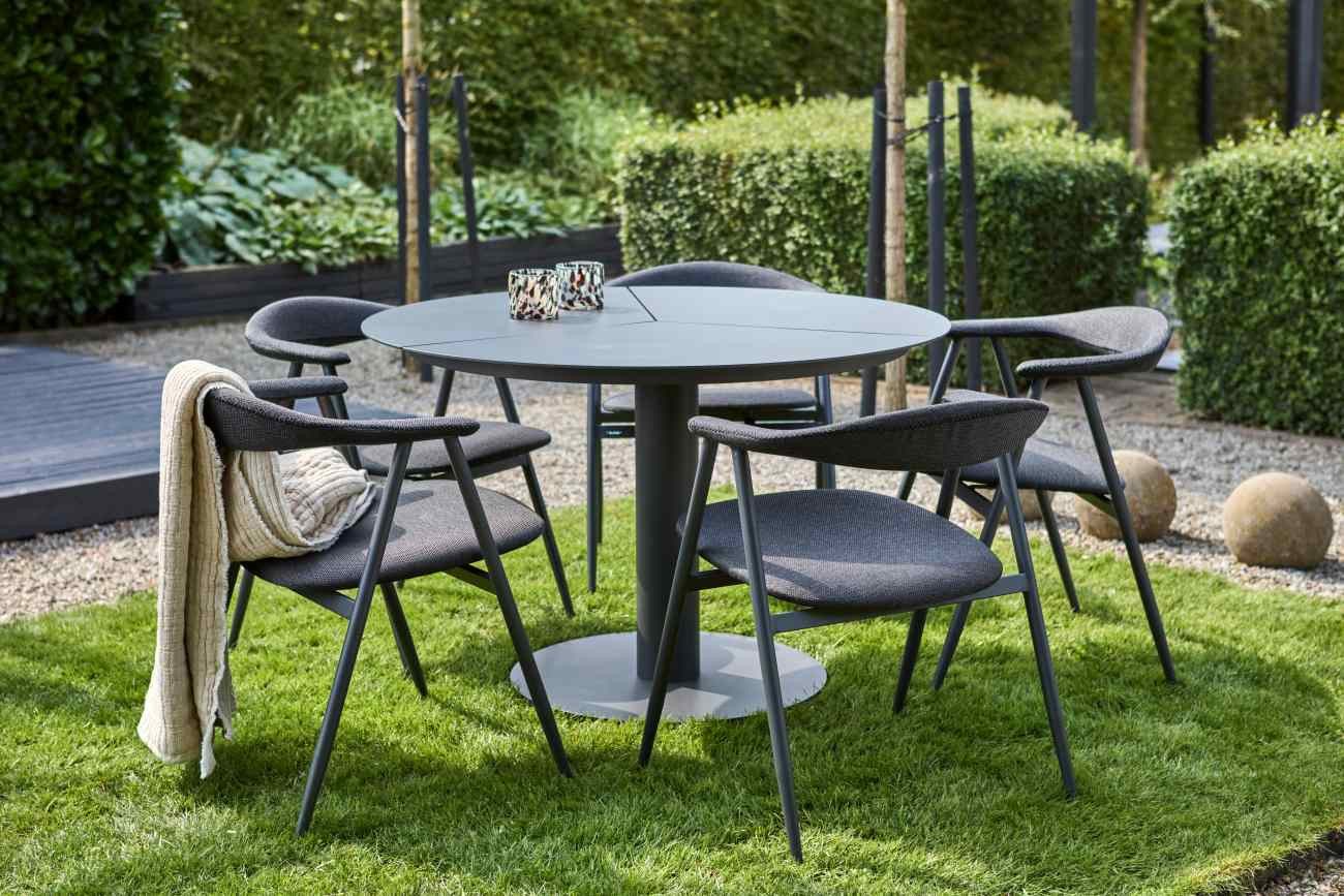 Brafab Gartenstuhl Boi mit Armlehne, Anthrazit / Schwarz