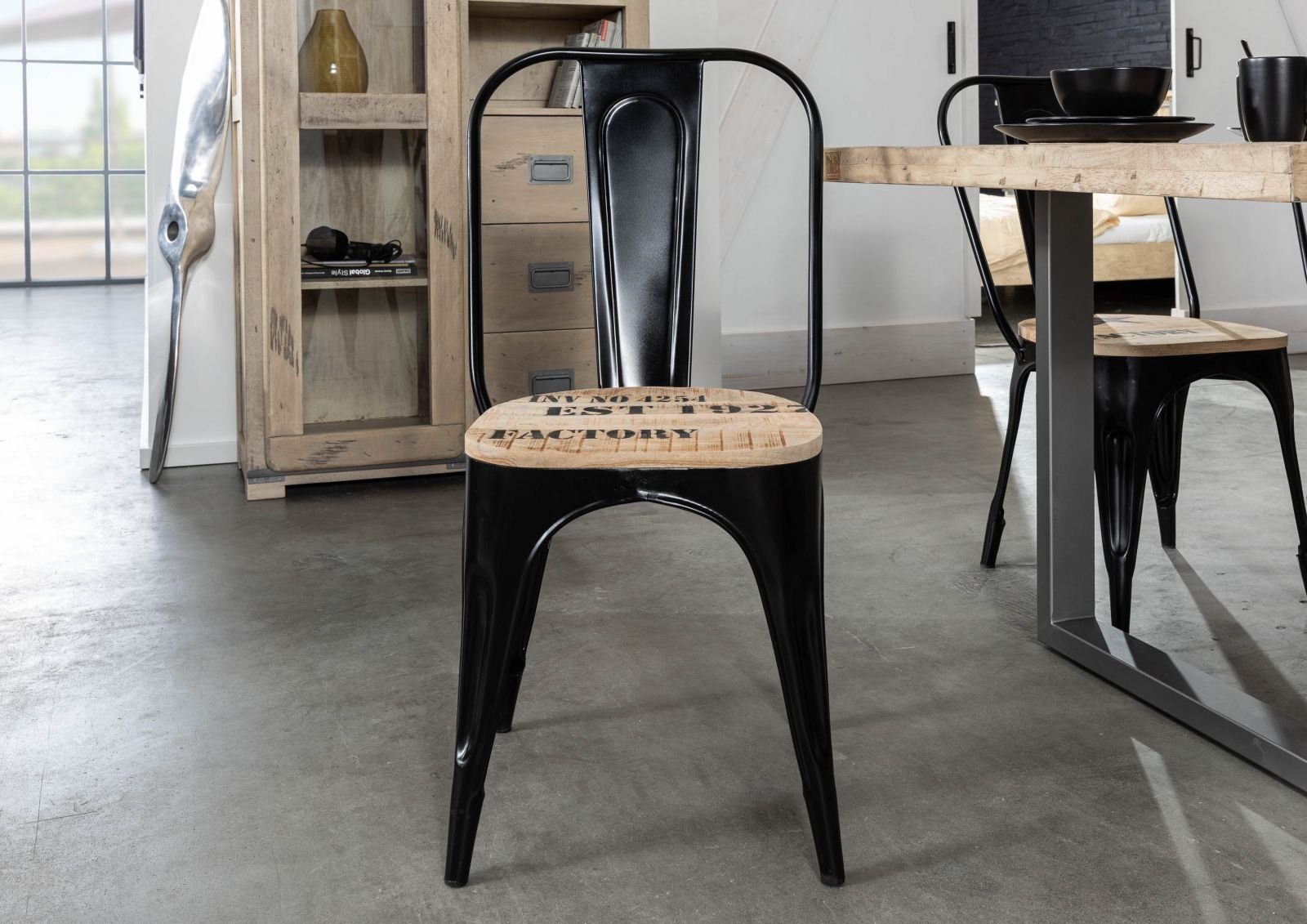 Massivmoebel24 Holzstuhl FACTORY (natur Massivholz Eisen), 45 x 90 x 45 cm FACTORY #134