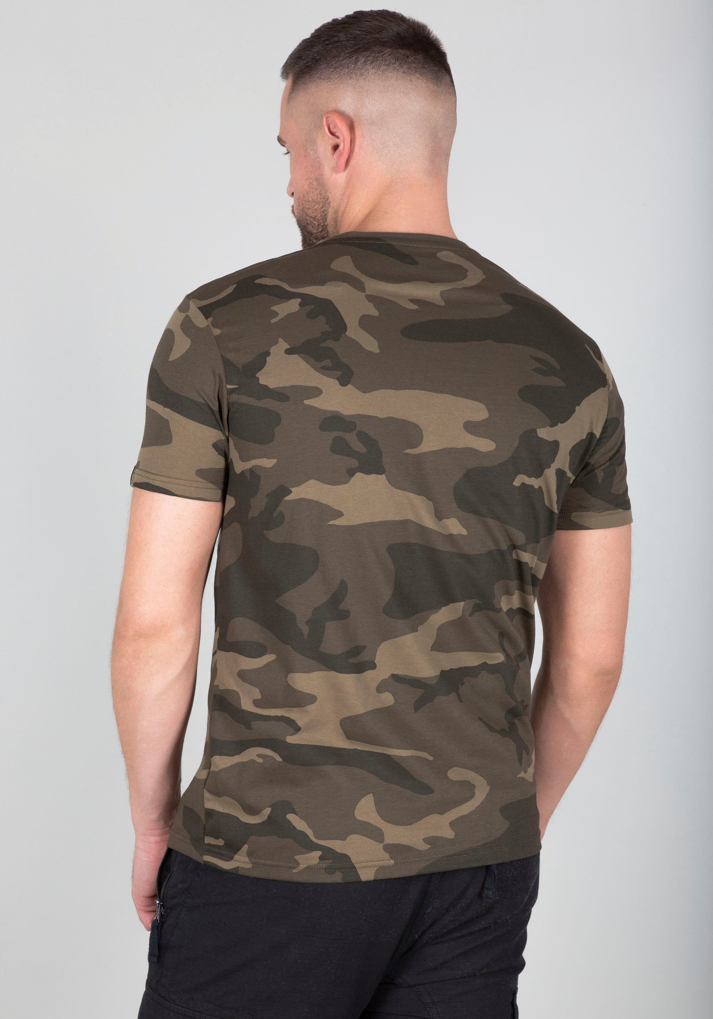 Alpha Industries Rundhalsshirt BASIC T SMALL LOGO Baumwolle, regular fit