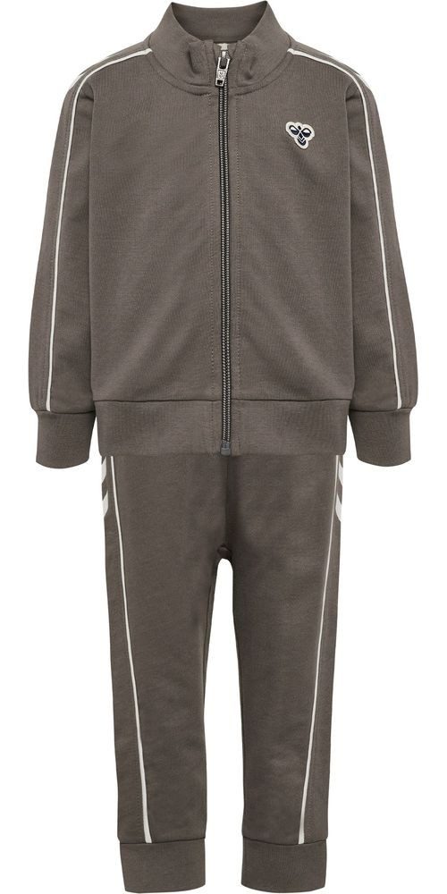 Dark Gull Gray